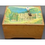 A late 19th/early 20th century French music box, L.12.5cm