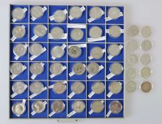 DDR, Sammlung von 46 Stück 5 Mark Kupfer-Nickel-Zink Gedenkmünzen