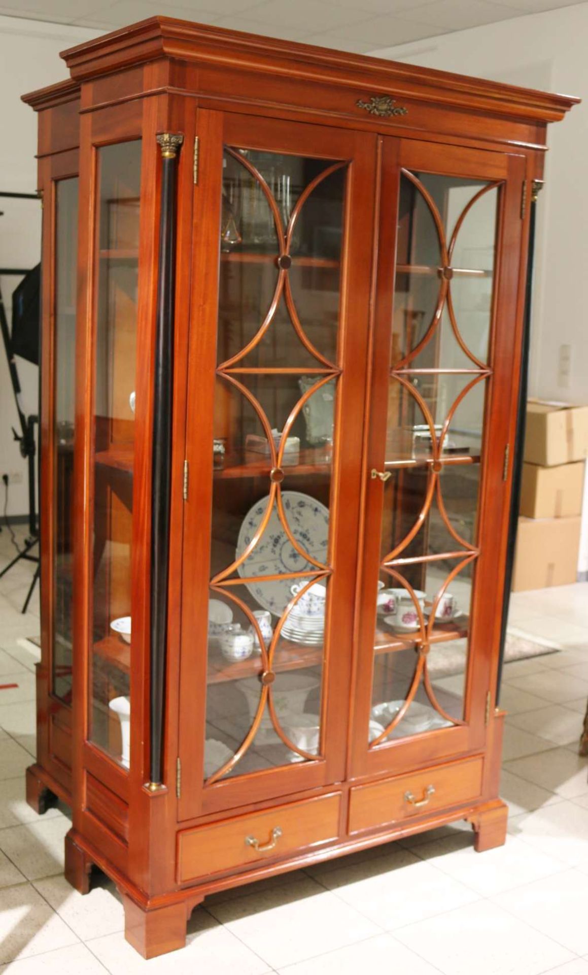 Vitrine im Biedermeier-Stil - Bild 2 aus 3