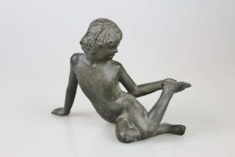 Bronzefigur Mädchenakt
