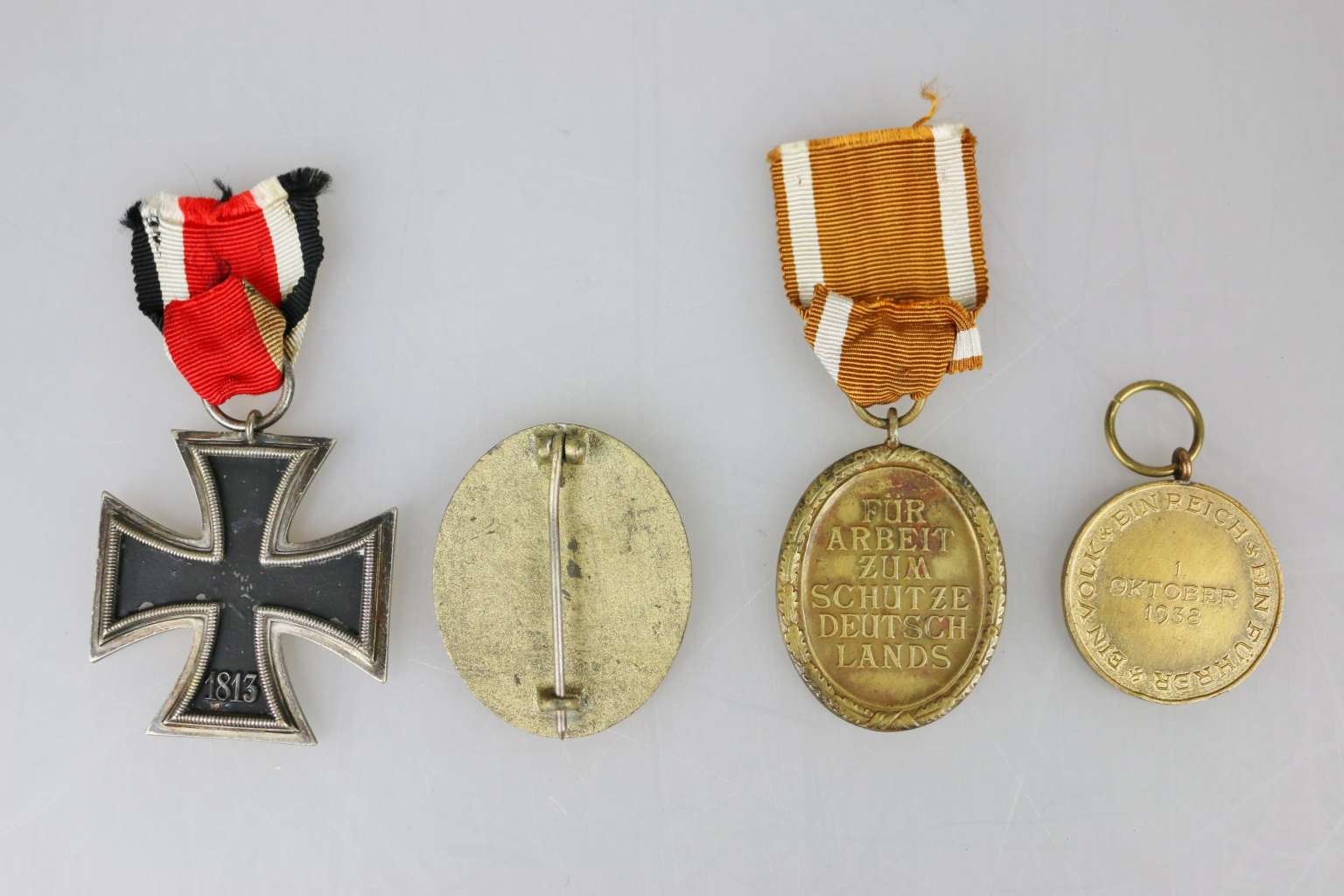 Wehrmacht 4 Auszeichnungen - Image 3 of 3