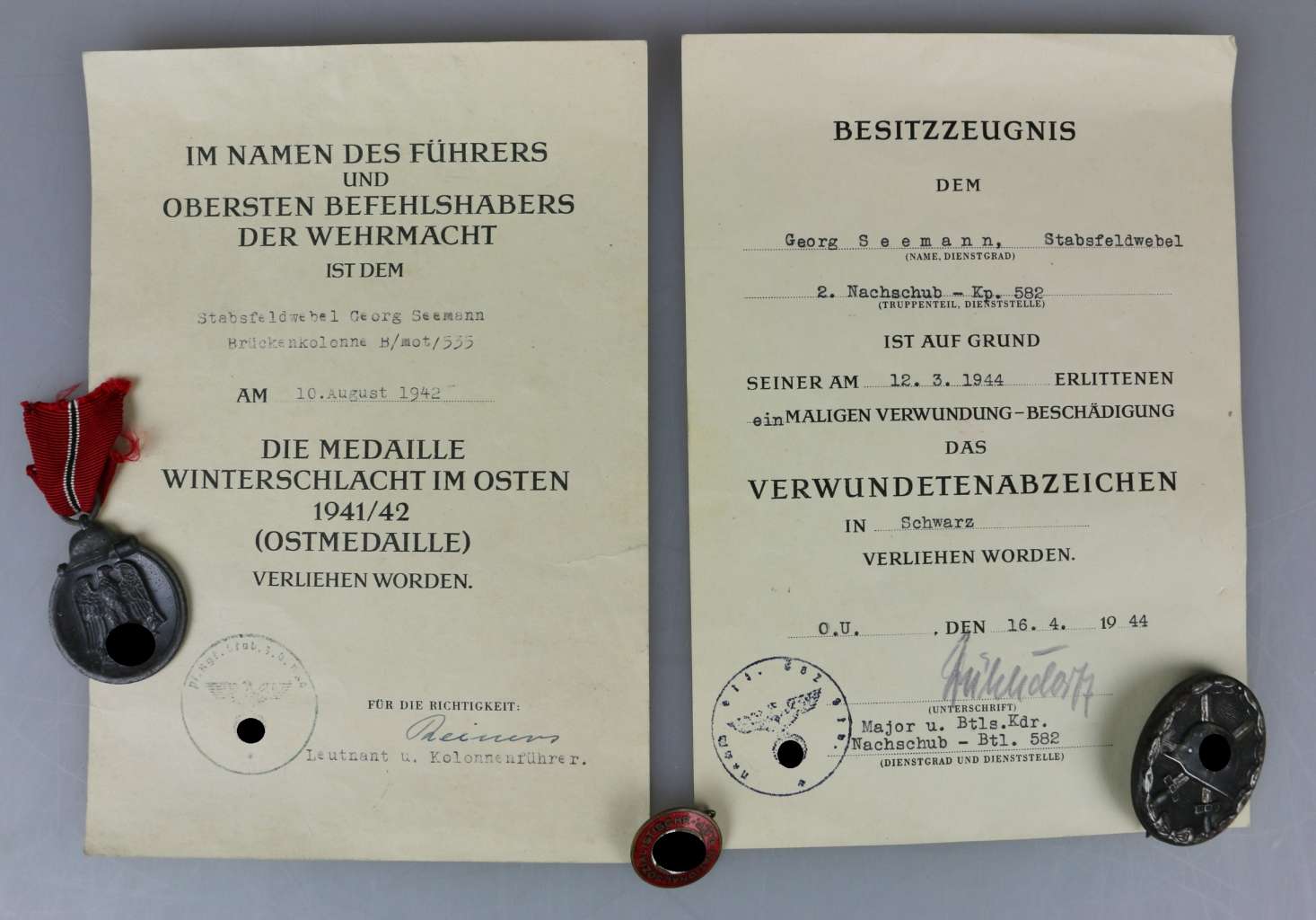 Wehrmacht, Auszeichnungen und Urkunden eines Stabsfeldwebels.
