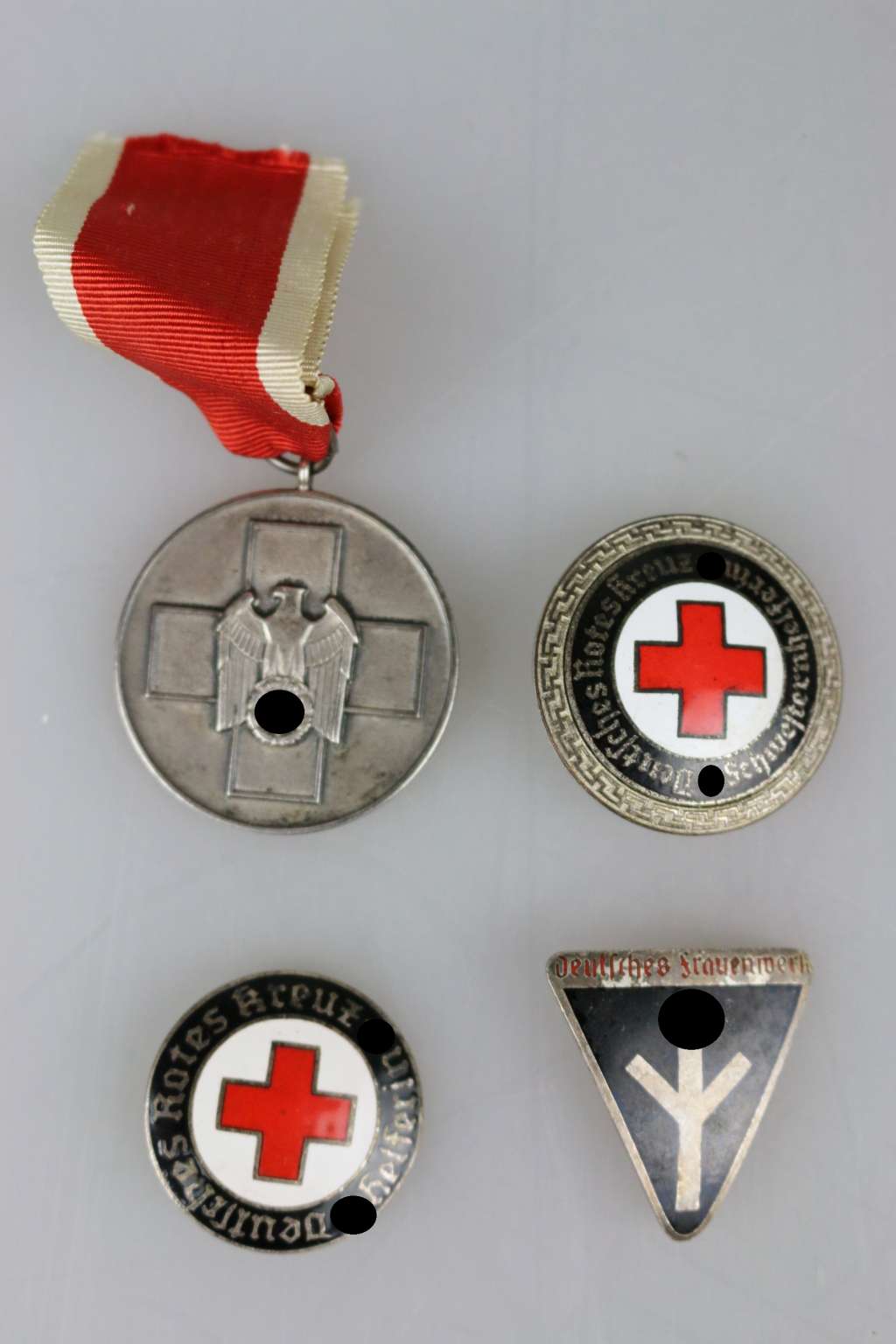 3. Reich 4 Abzeichen und Auszeichnungen