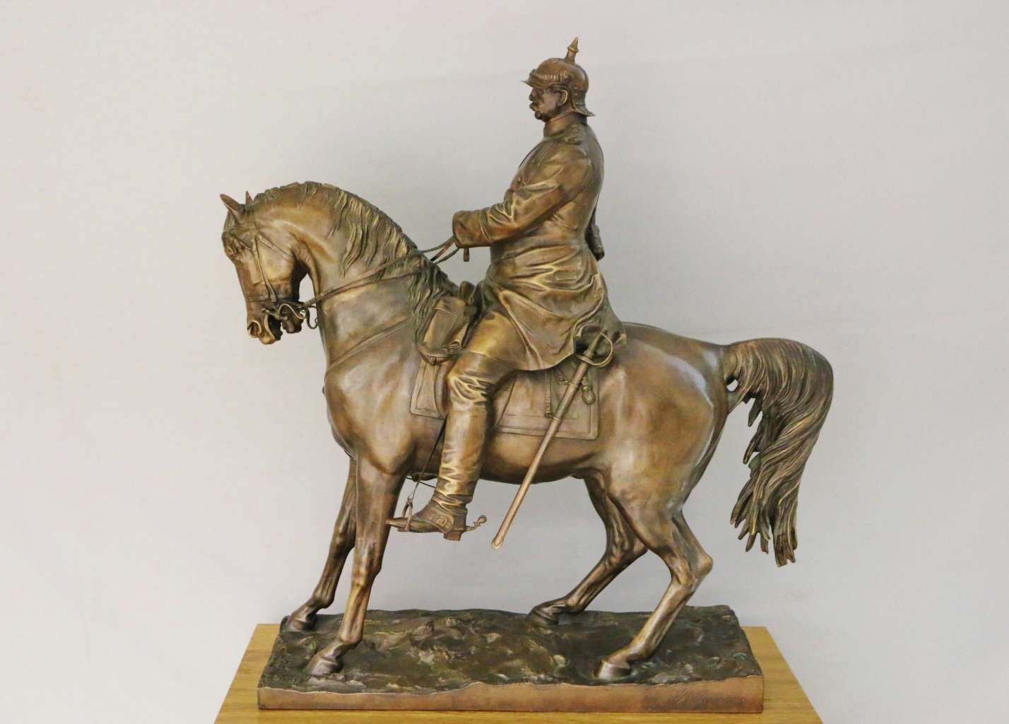 Otto von Bismarck - Reiterstandbild aus Bronze