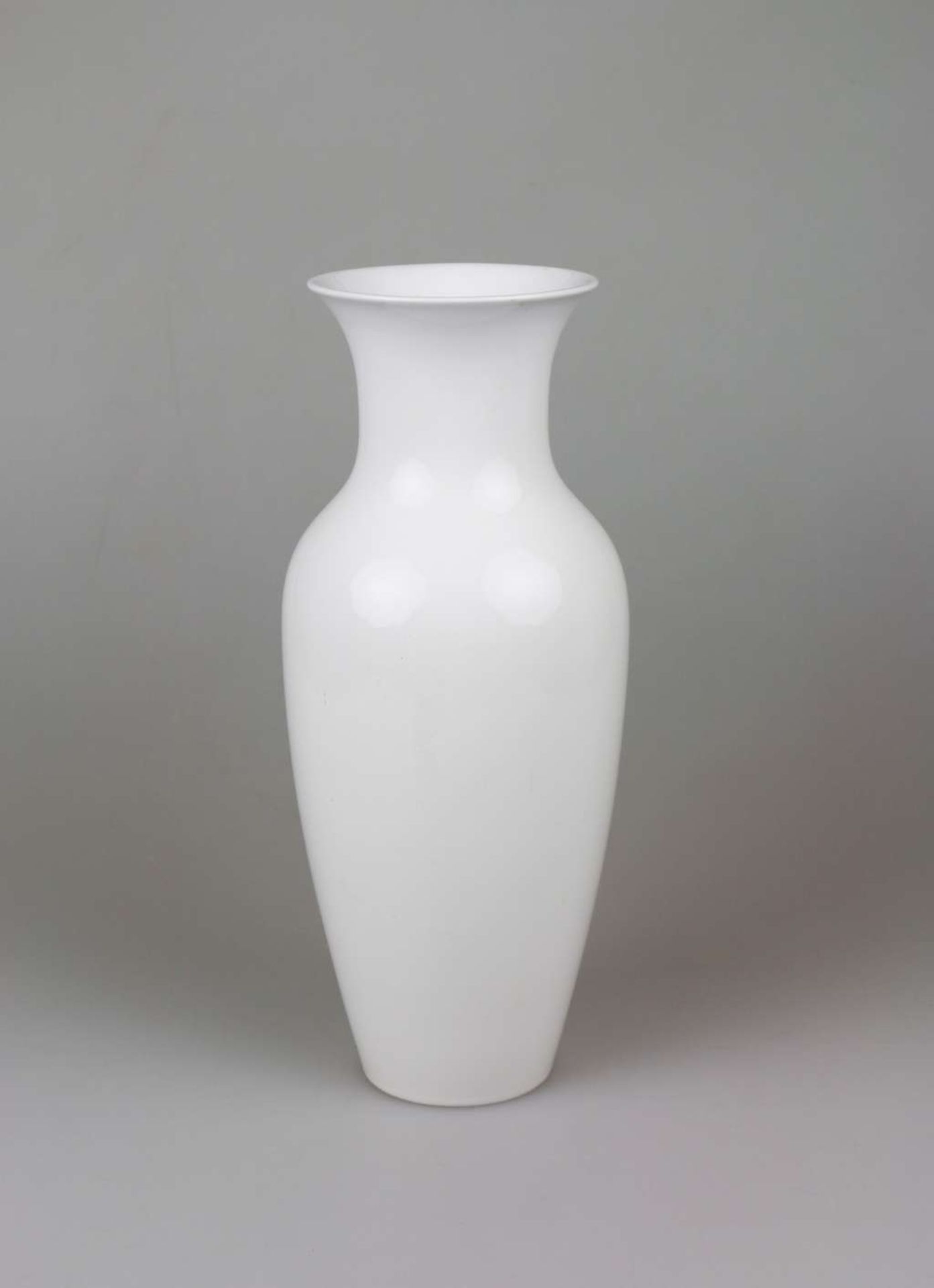 KPM Vase - Image 2 of 5