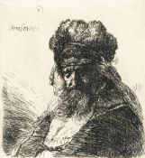 Rembrandt Harmensz. van Rijn – Niederblickender Greis mit hoher Fellmütze