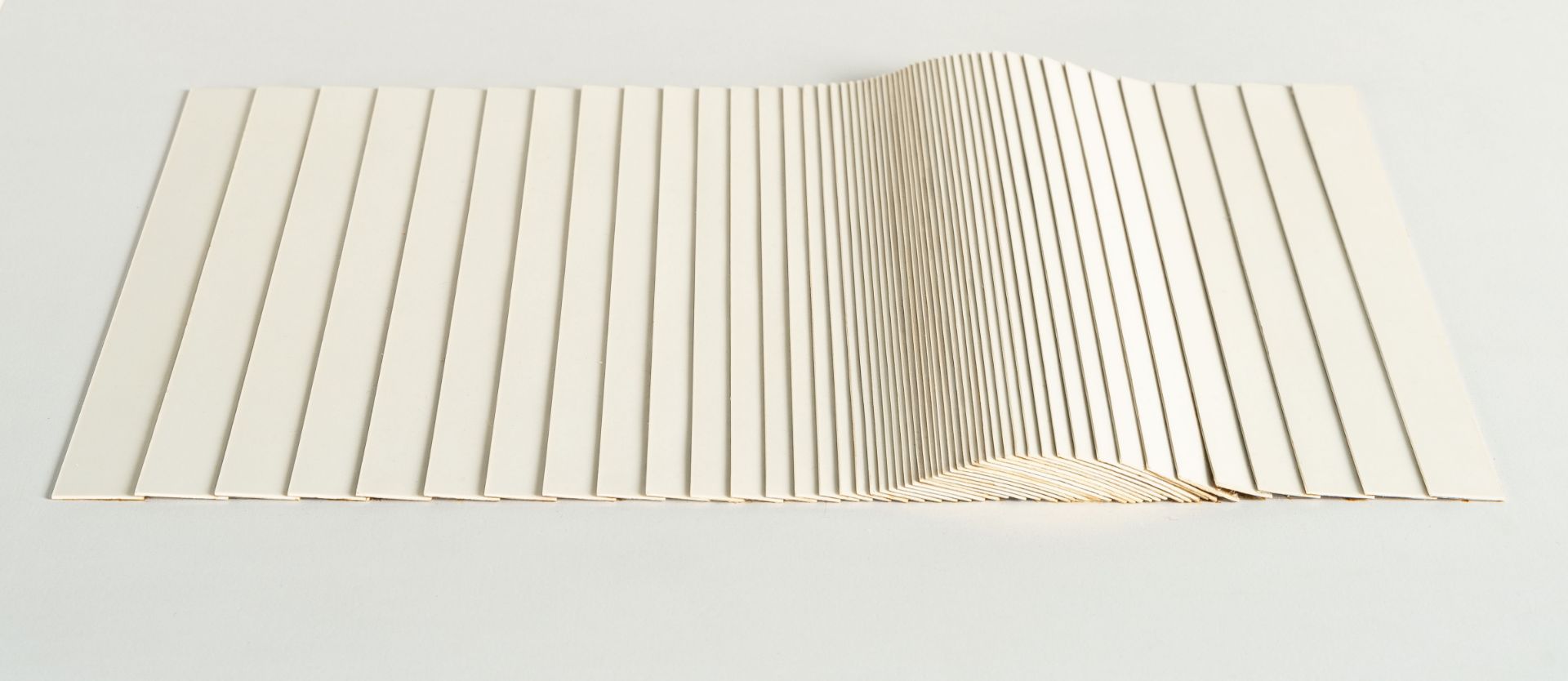 Leo Erb, “No. 27” (Horizontal slat structure).Mixed media with wood and lacquer, laid down on panel. - Image 4 of 4