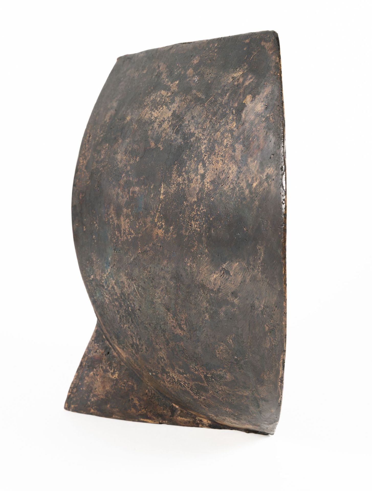 Michael Croissant, Head.Bronze with golden brown patina. (1987). Ca. 30 x 24 x 14 cm. A numbered - Image 4 of 5