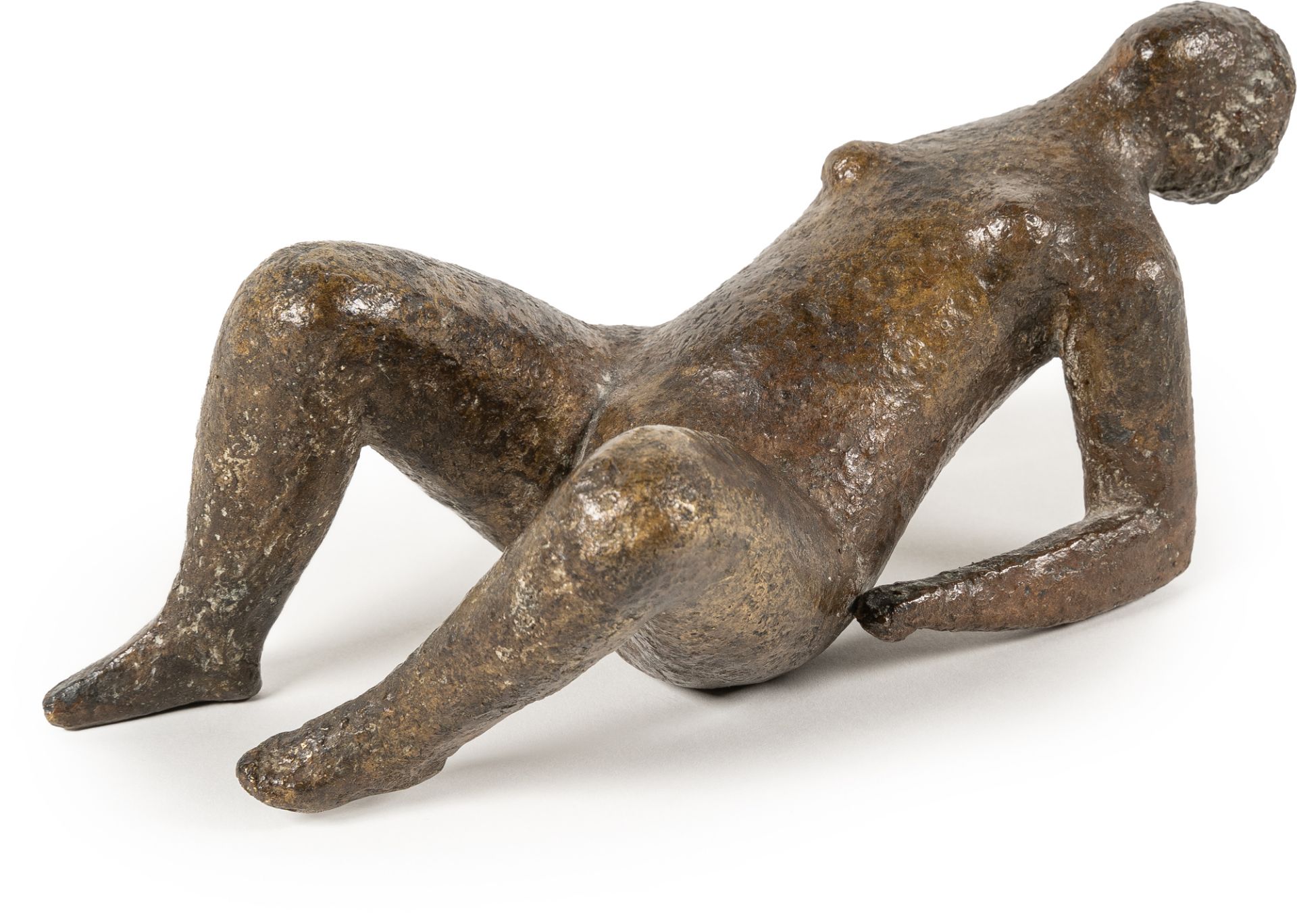 Gustav Seitz, Danae.Bronze with brown patina. (1955). Ca. 9 x 21 cm. A cast aside from the edition