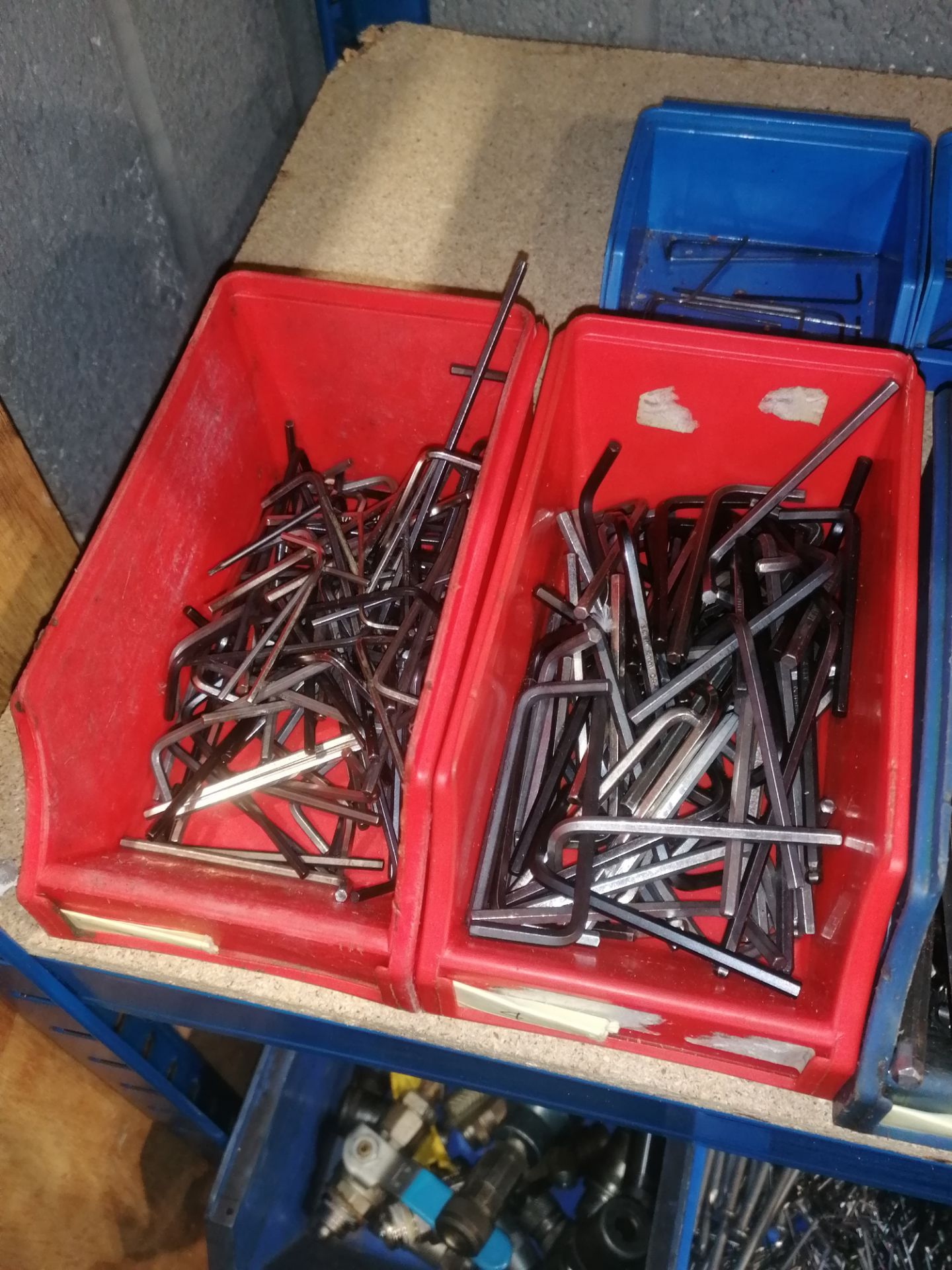 Various Allen Keys & Torque Keys (Please Note: Plastic Container Boxes Are Not Included) - Image 6 of 11