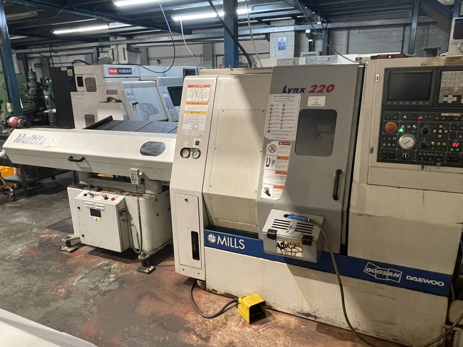 2006 - Doosan Daewoo Lynx 220B CNC Turning Centre - Image 3 of 19