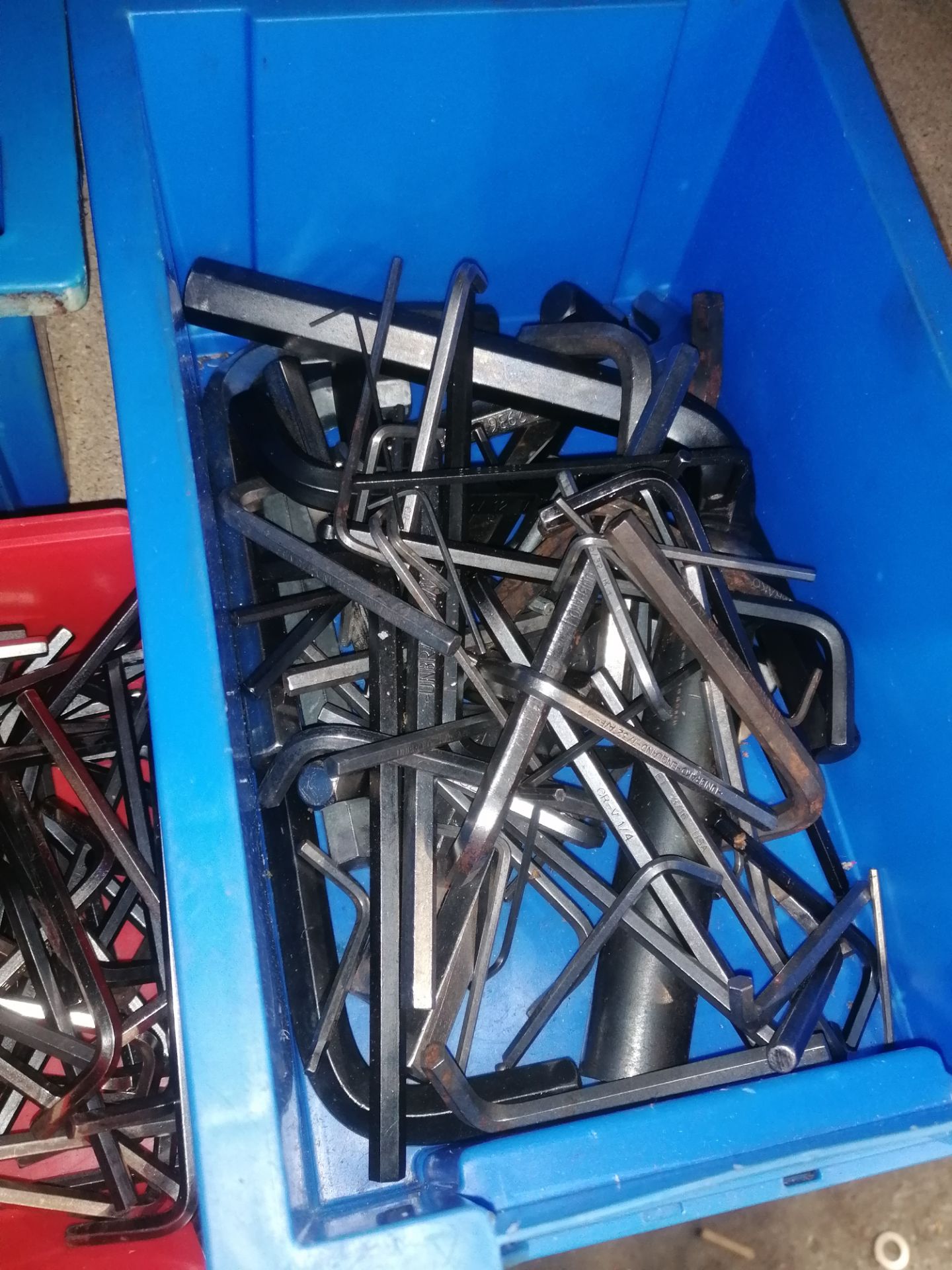 Various Allen Keys & Torque Keys (Please Note: Plastic Container Boxes Are Not Included) - Image 9 of 11