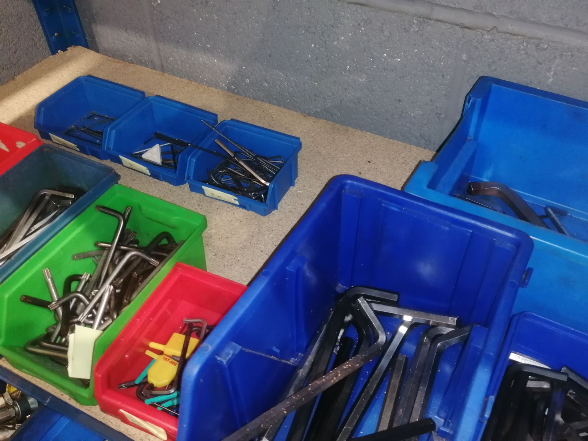 Various Allen Keys & Torque Keys (Please Note: Plastic Container Boxes Are Not Included) - Image 4 of 11