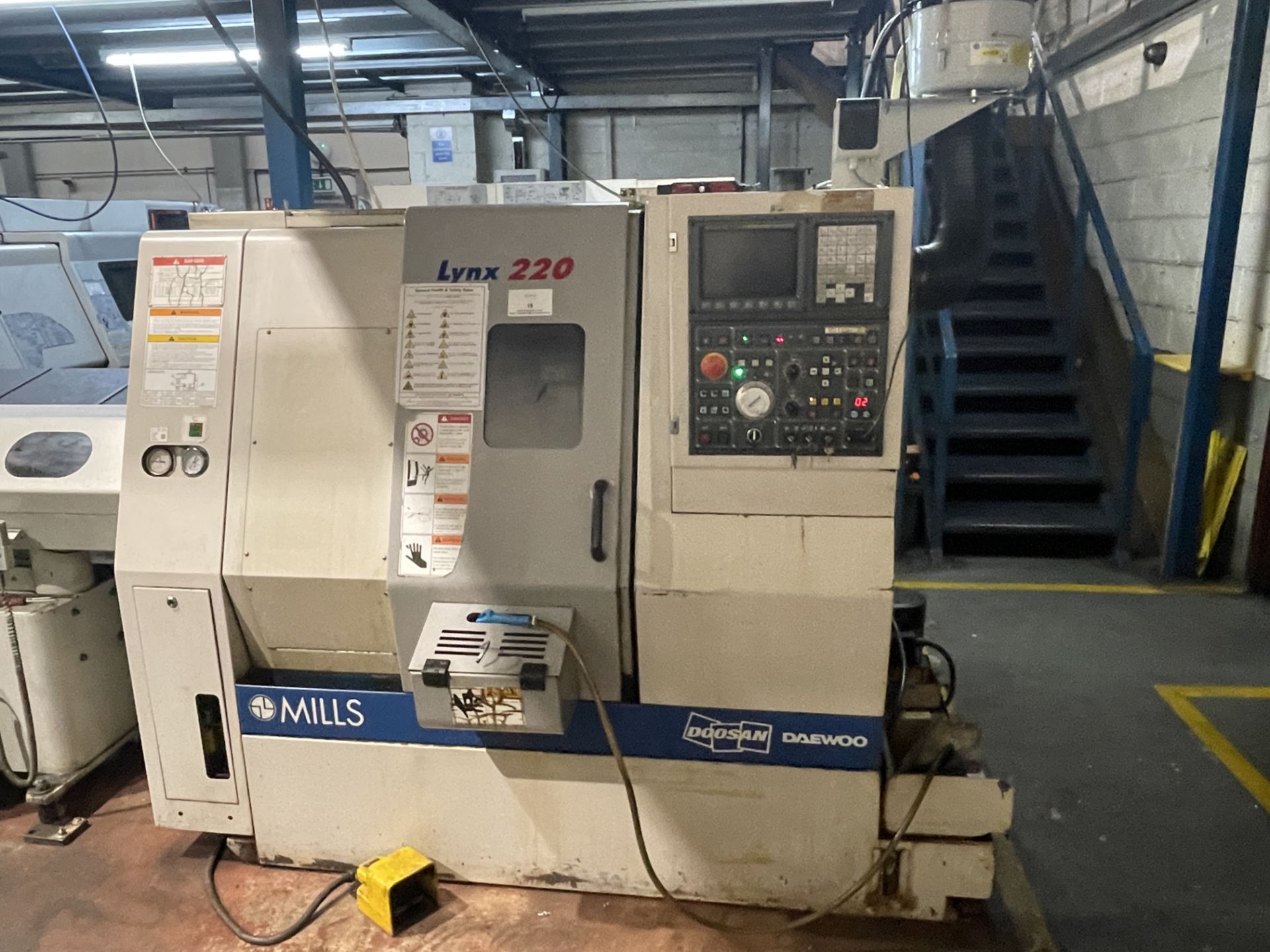 2006 - Doosan Daewoo Lynx 220B CNC Turning Centre - Image 2 of 19