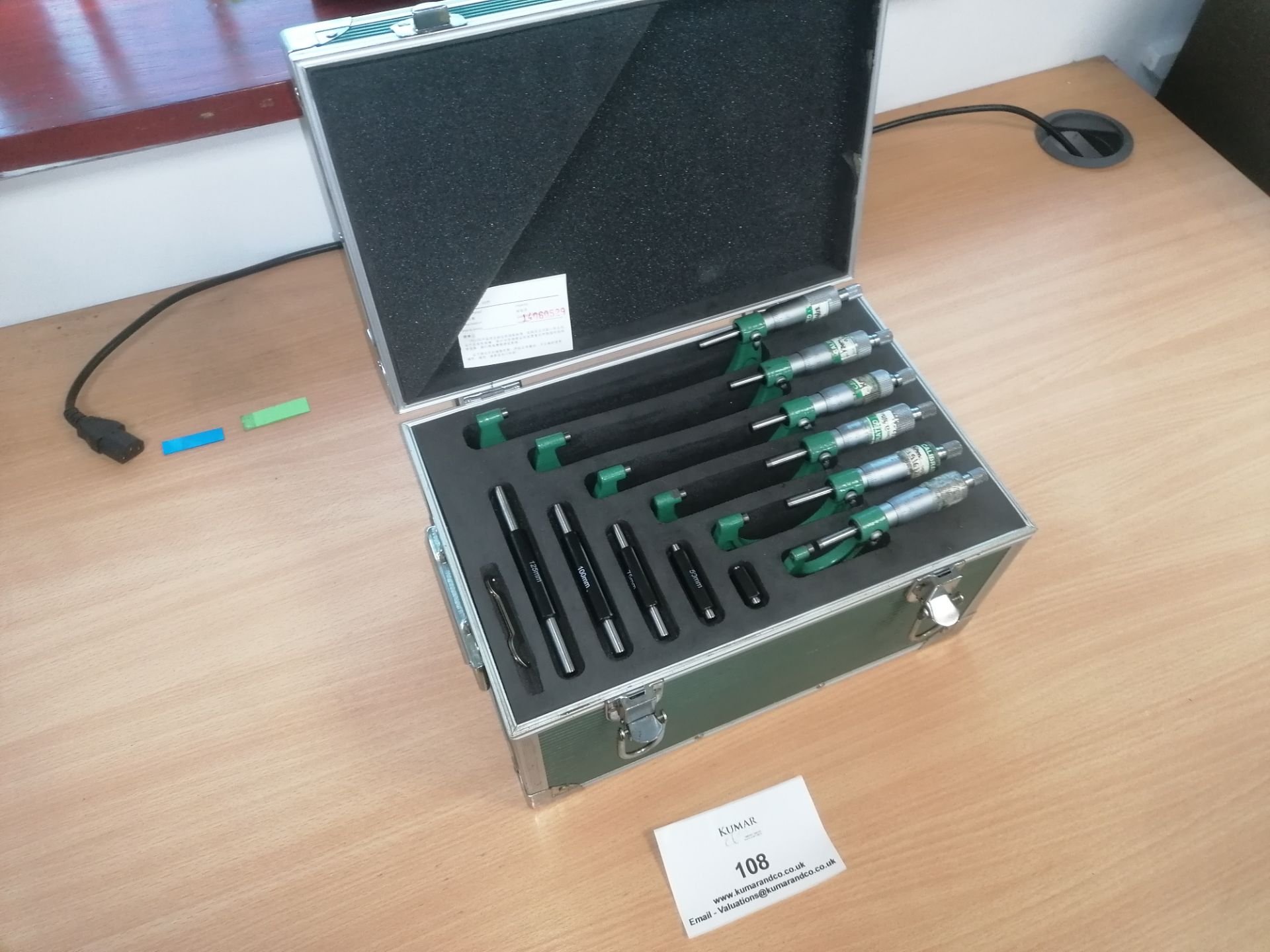 6: Micrometer Set 25mm Range, Size 0 - 150mm (In Carry Case As shown)