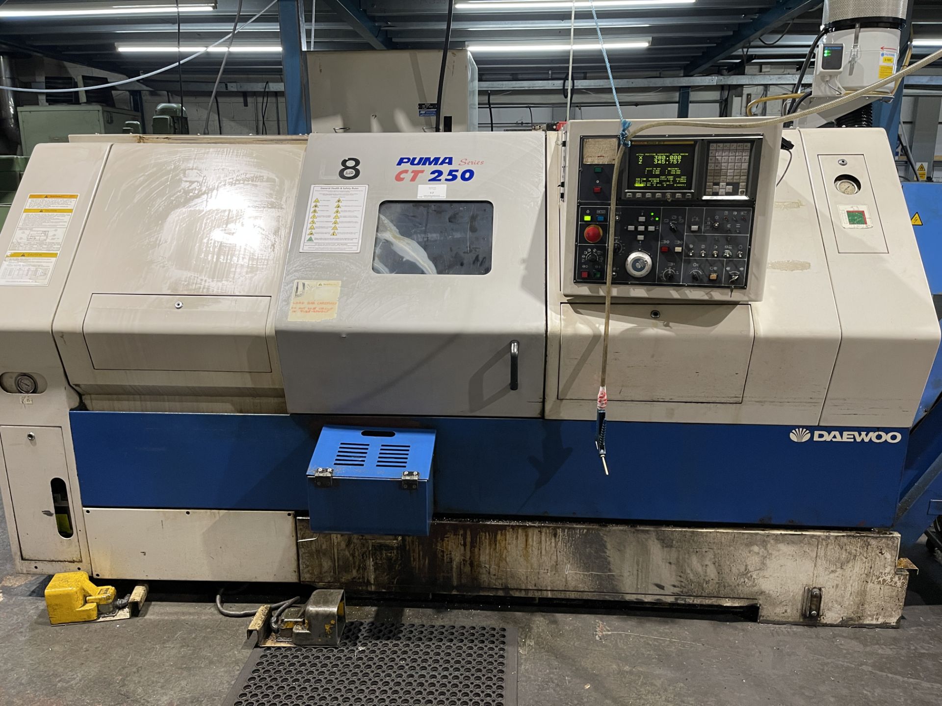 Daewoo Puma CT250 CNC Lathe c/w Fanuc Series 21-T Computer Controller - Image 4 of 19