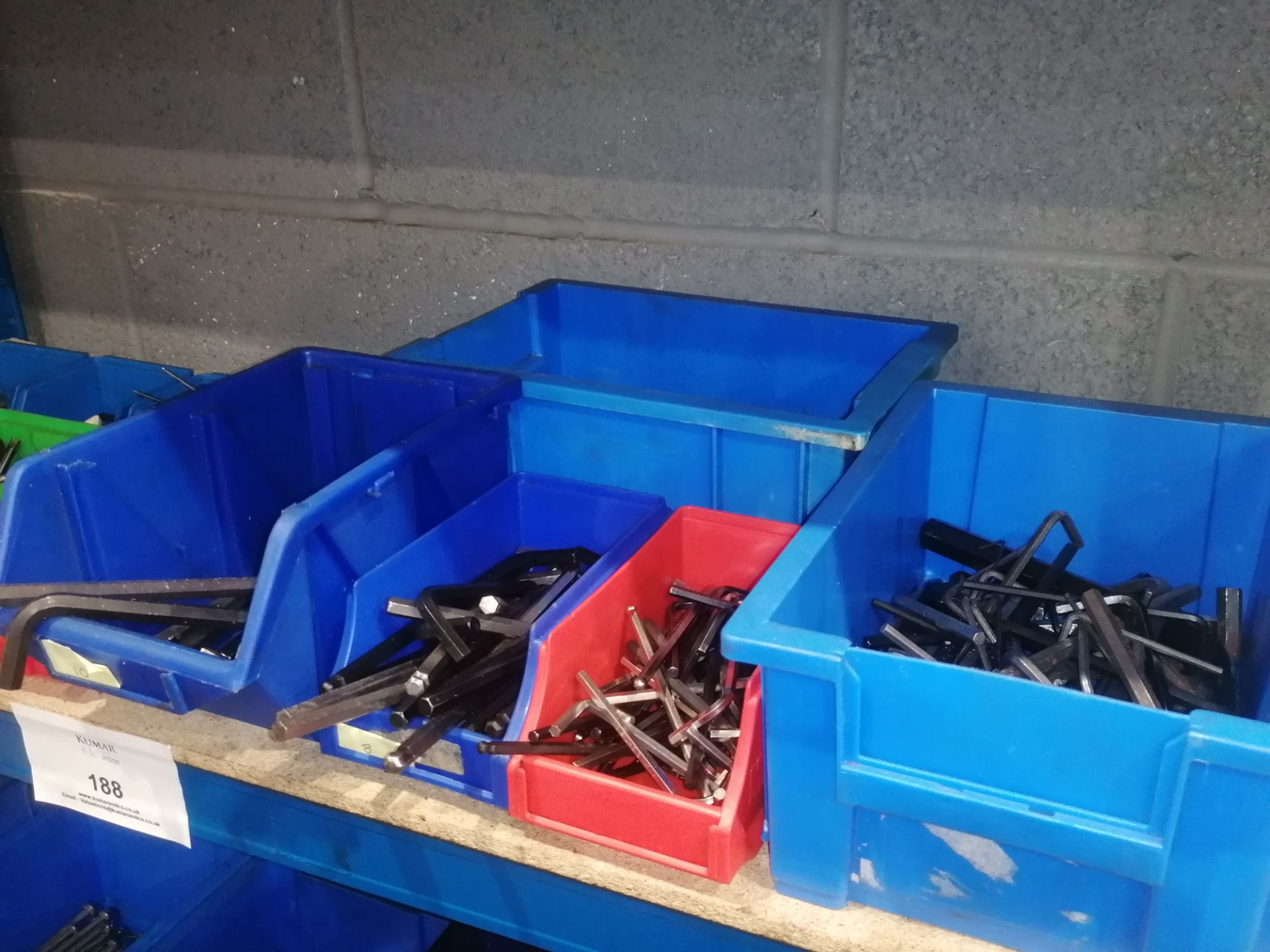 Various Allen Keys & Torque Keys (Please Note: Plastic Container Boxes Are Not Included) - Image 2 of 11