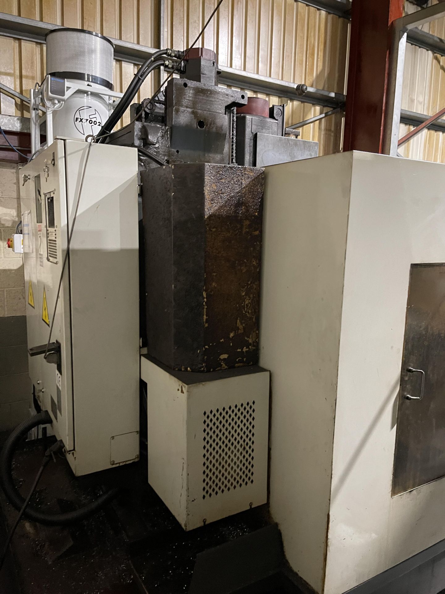 Leadwell V-25 CNC Vertical Machining Centre - Image 12 of 19