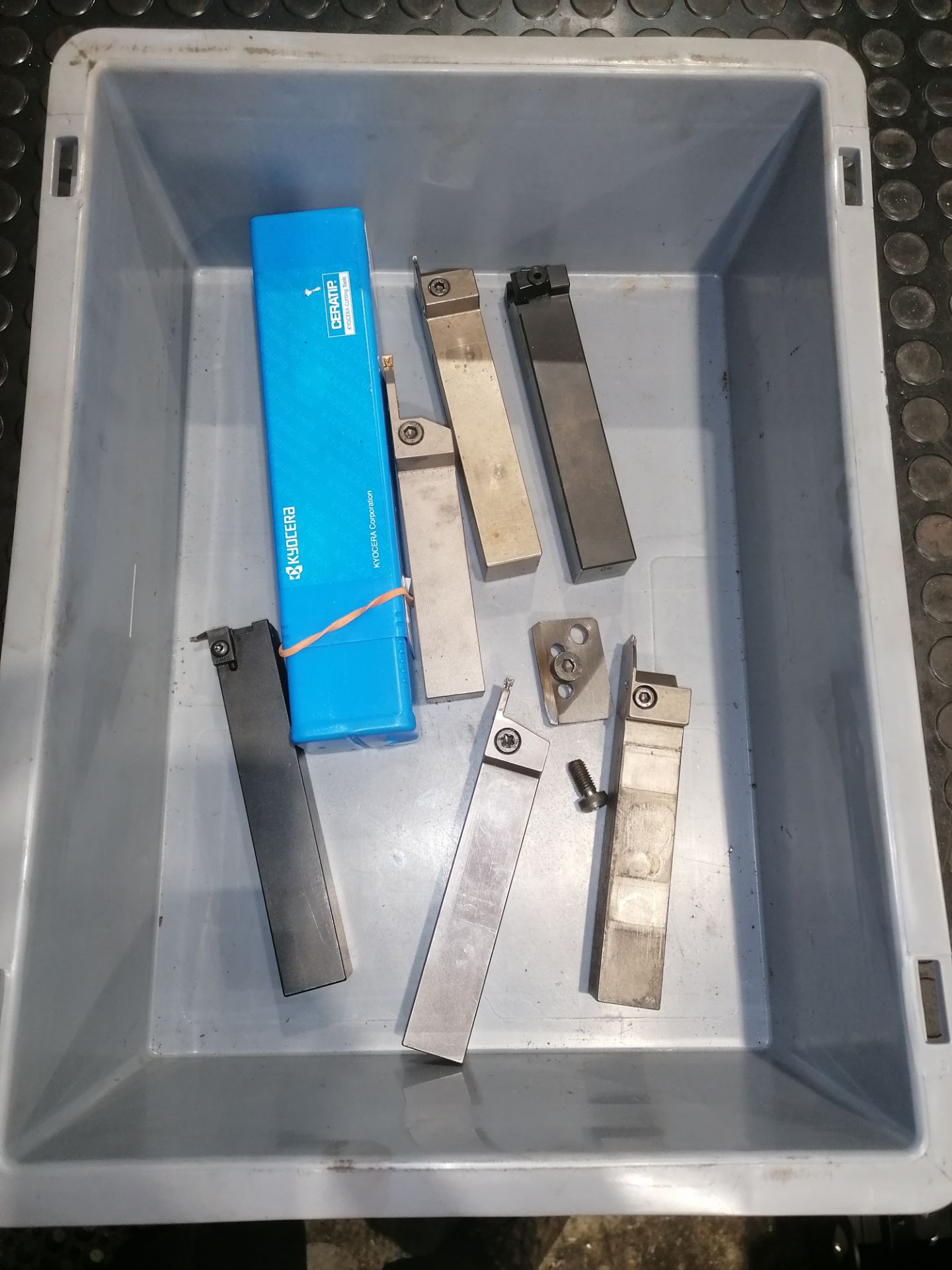 Face Grooving Tools (Various Sizes) (Please Note: Plastic Container Boxes Are Not Included) - Image 2 of 5