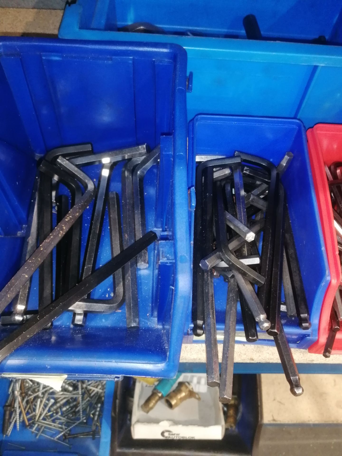 Various Allen Keys & Torque Keys (Please Note: Plastic Container Boxes Are Not Included) - Image 8 of 11