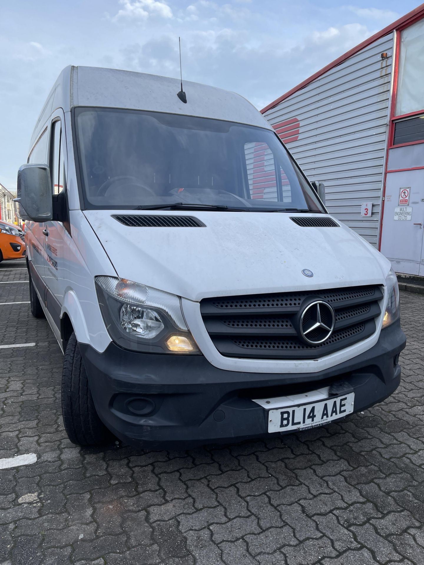 2014 - Mercedes Sprinter MWB - Facelift Model - Low Miles for Age - Image 12 of 39