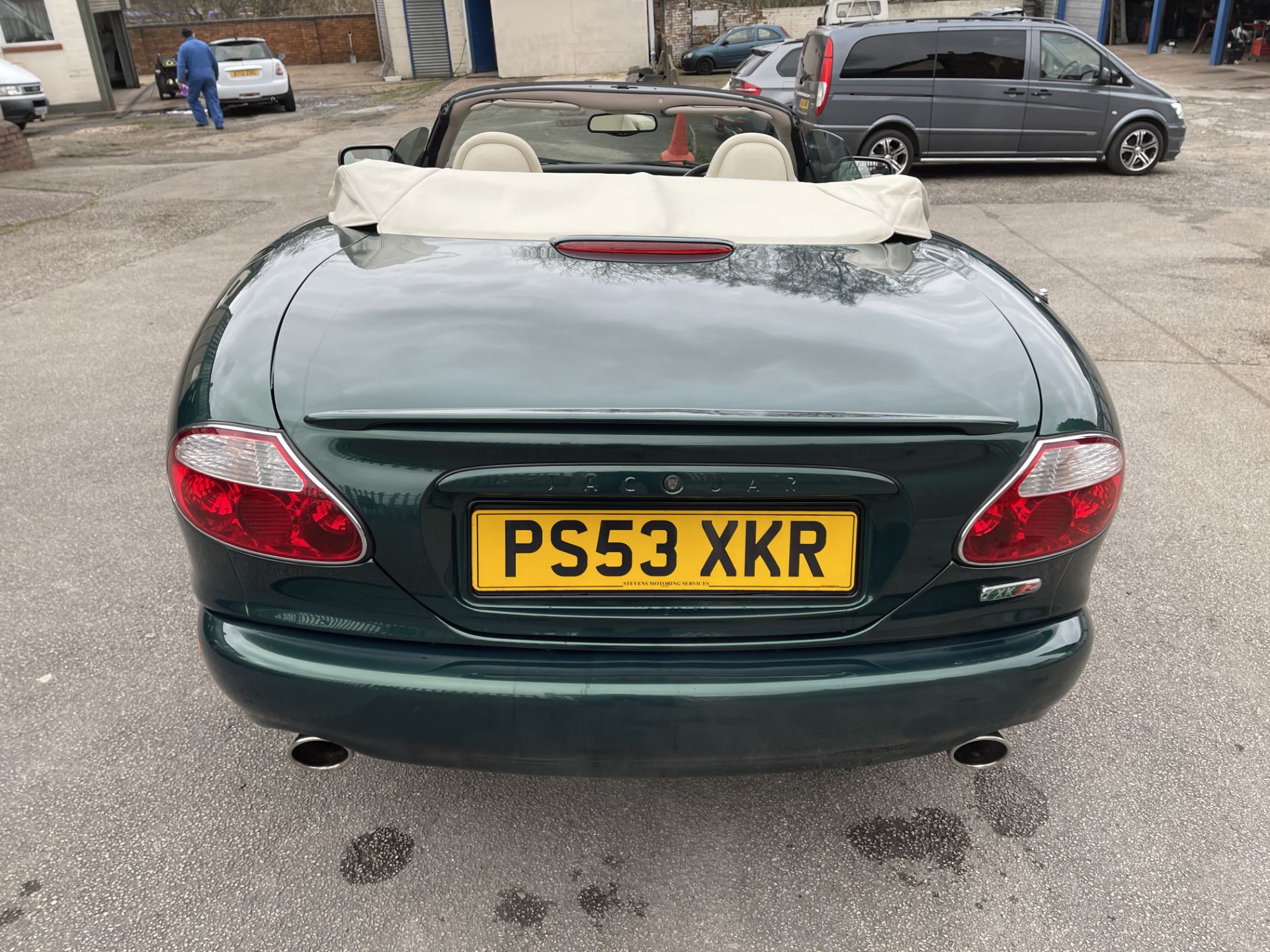 Stunning - Jaguar XKR V8 Supercharged Convertible - British Racing Green - Image 52 of 133