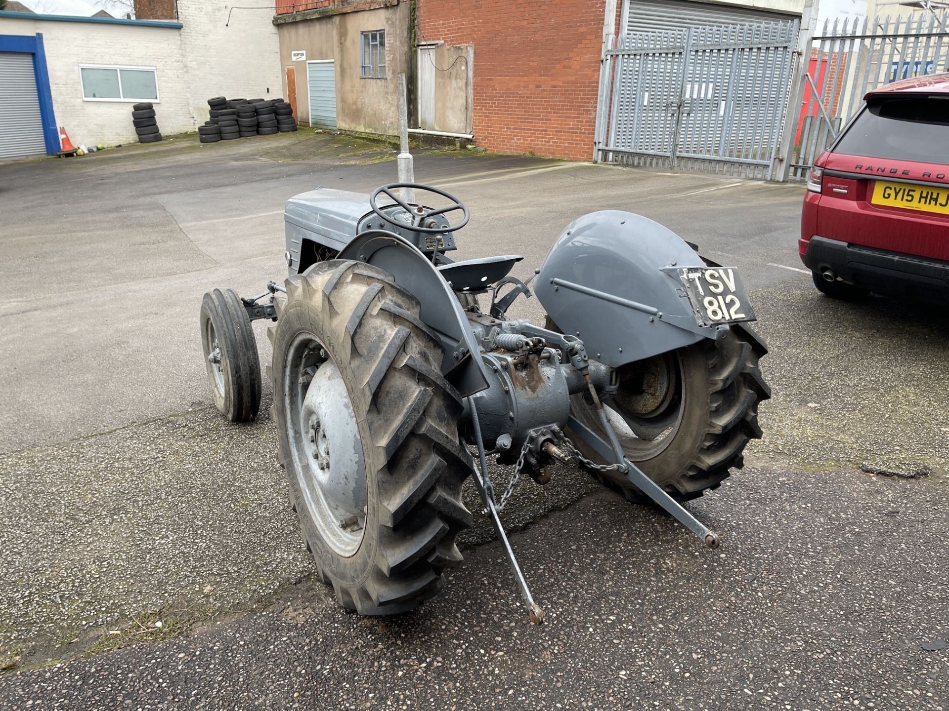 Vintage - Ferguson Massey Diesel Tractor, Registration No. TSV 812 - 1951 - Image 7 of 21