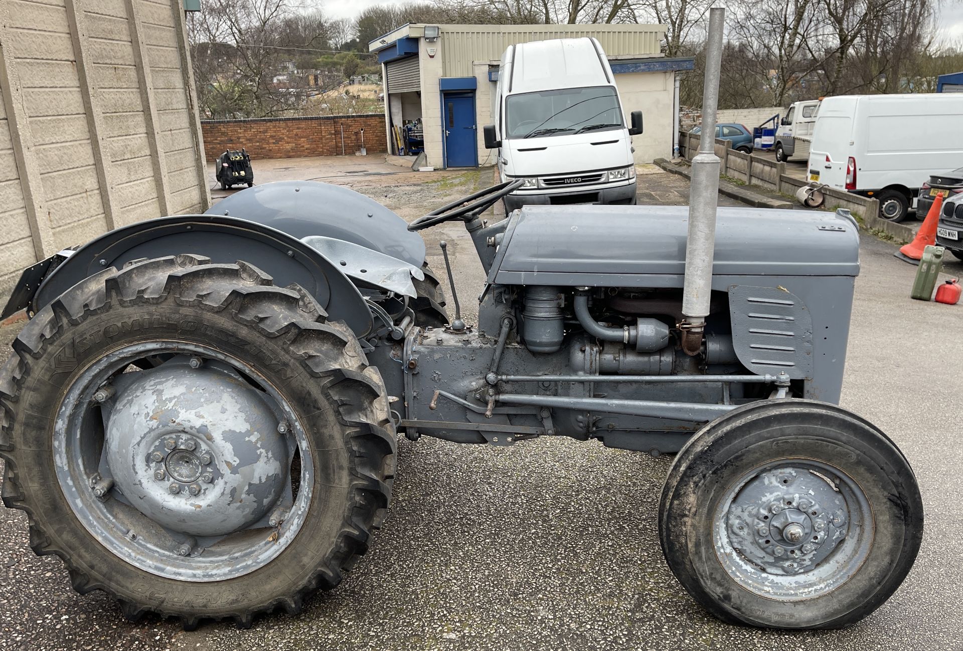 Vintage - Ferguson Massey Diesel Tractor, Registration No. TSV 812 - 1951 - Image 4 of 21