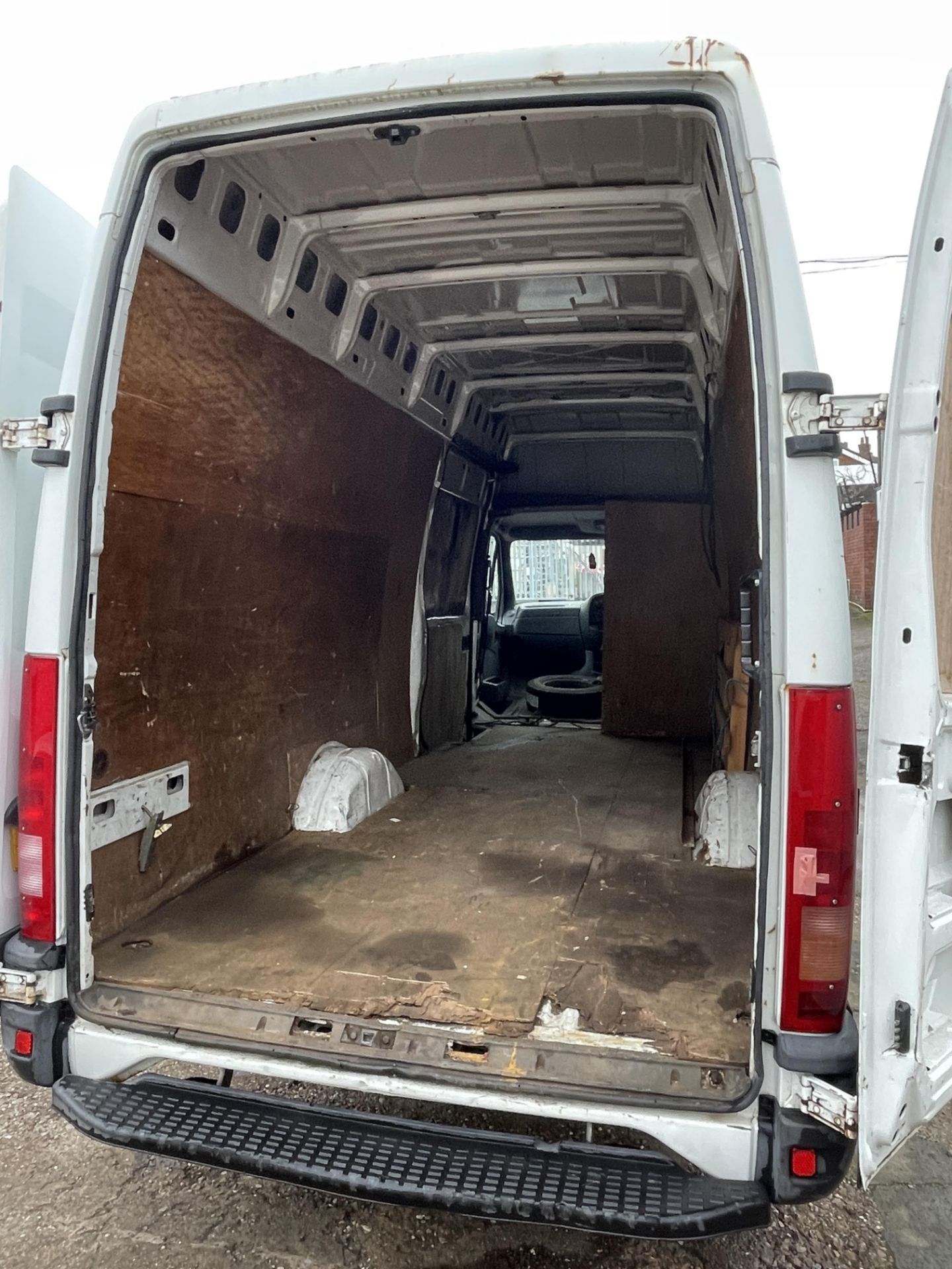 Iveco Daily 35 S12 LWB Diesel Panel Van, Registration No. WA06 MYJ - Image 29 of 33