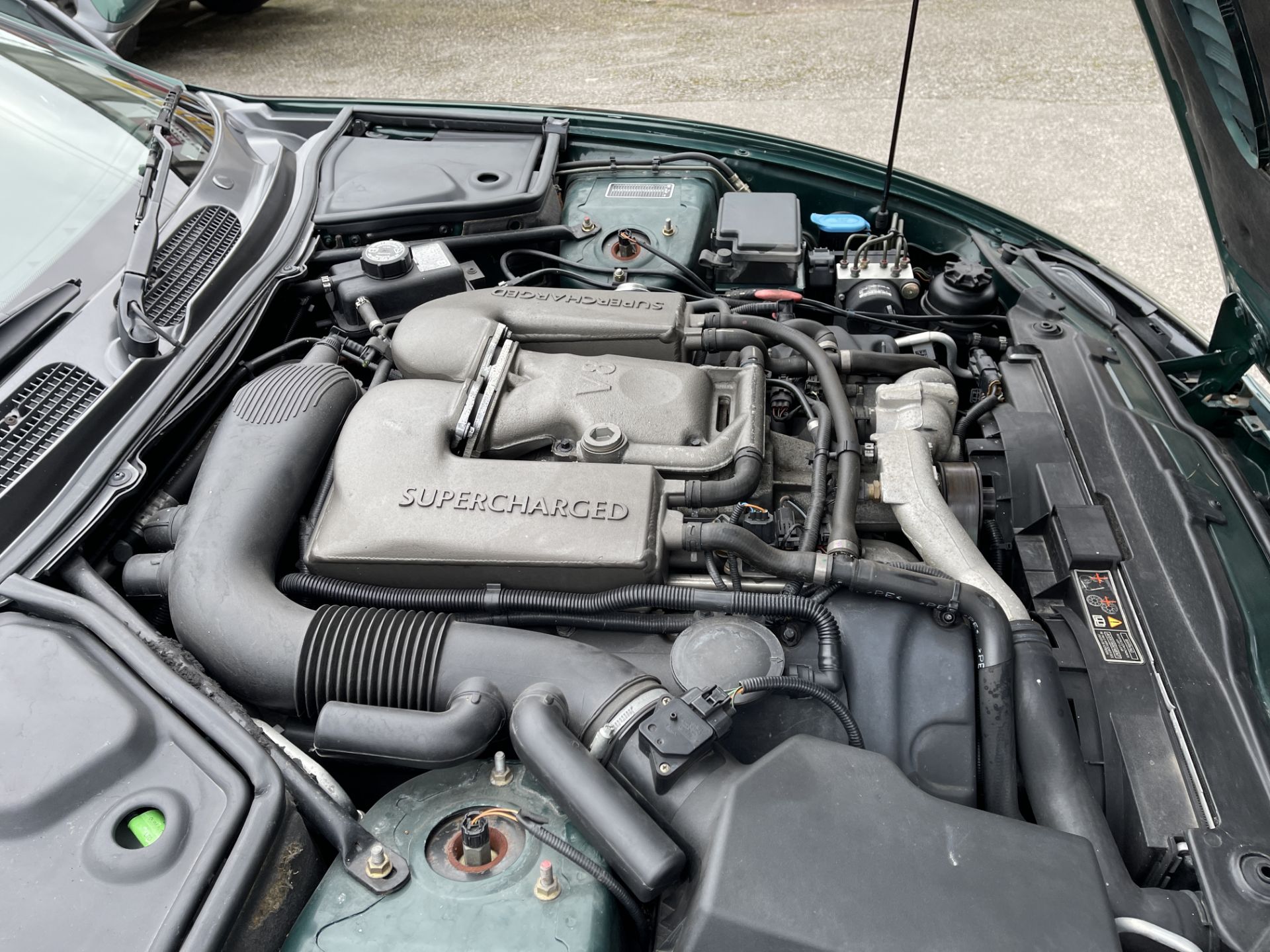 Stunning - Jaguar XKR V8 Supercharged Convertible - British Racing Green - Image 68 of 133