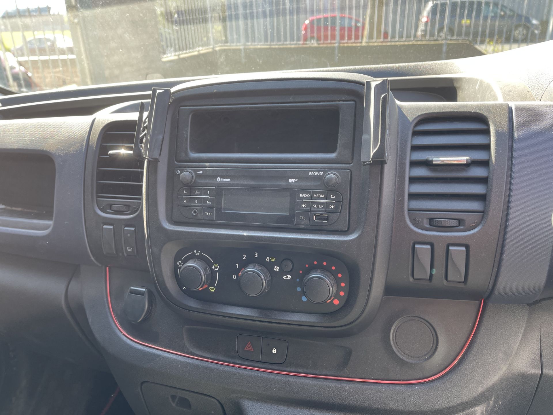 Vauxhall Vivaro 2900CDTI, 1,598cc Diesel, 6 Speed Manual Panel Van - Image 38 of 45