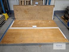 Staging deck 8ft x 3ft - 3 unitsCondition: Ex-installDelivery option: Delivery available via