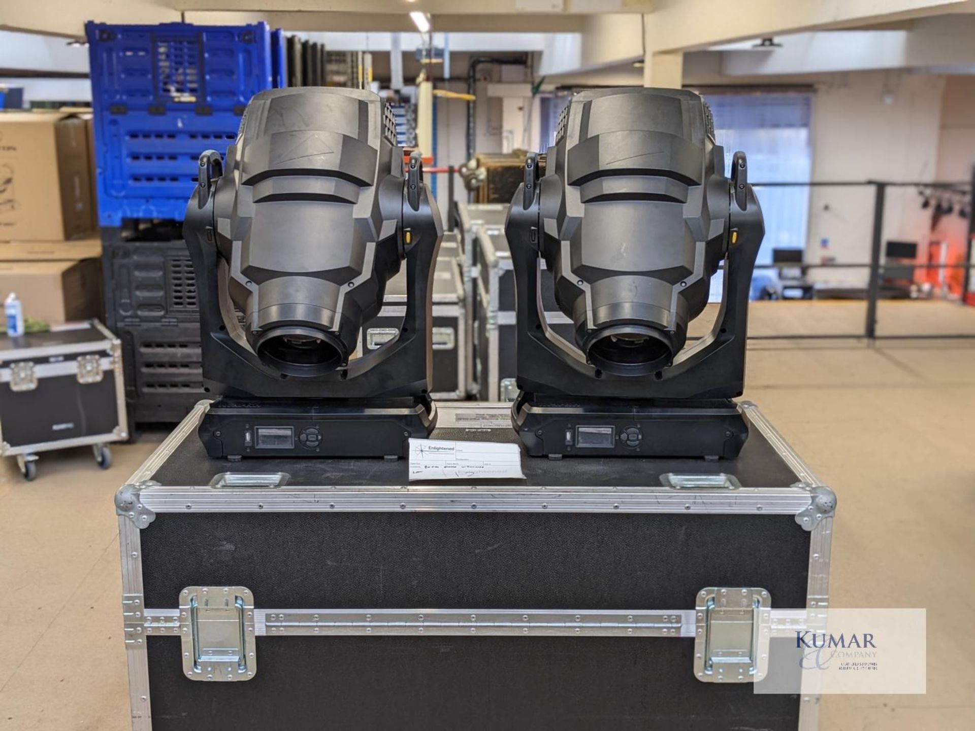"Mac Encore Performance CLD LED inc flightcase - Pair Condition: Ex-hire Pair of heads with twin - Image 4 of 12