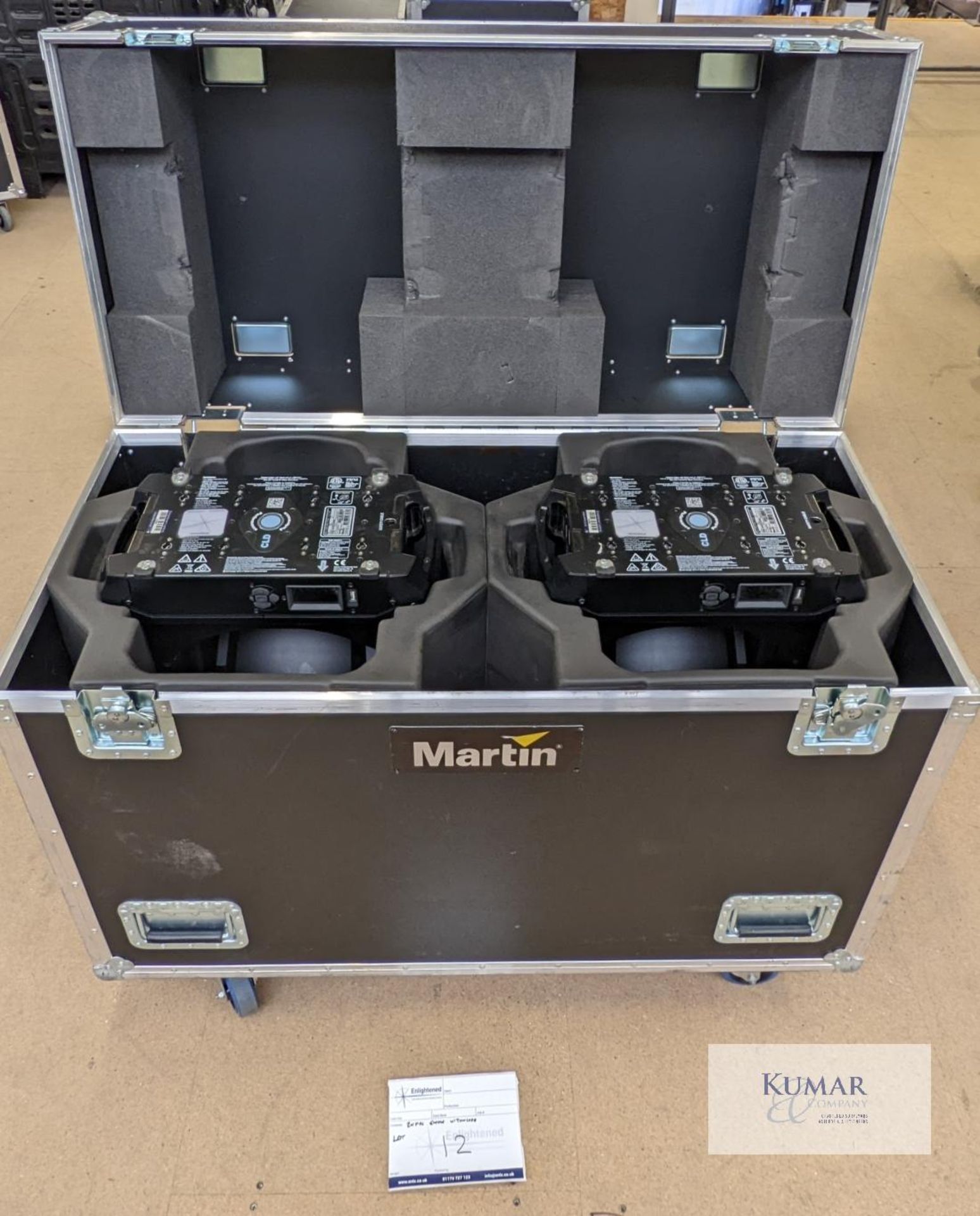 "Mac Encore Performance CLD LED inc flightcase - Pair Condition: Ex-hire Pair of heads with twin - Image 10 of 12