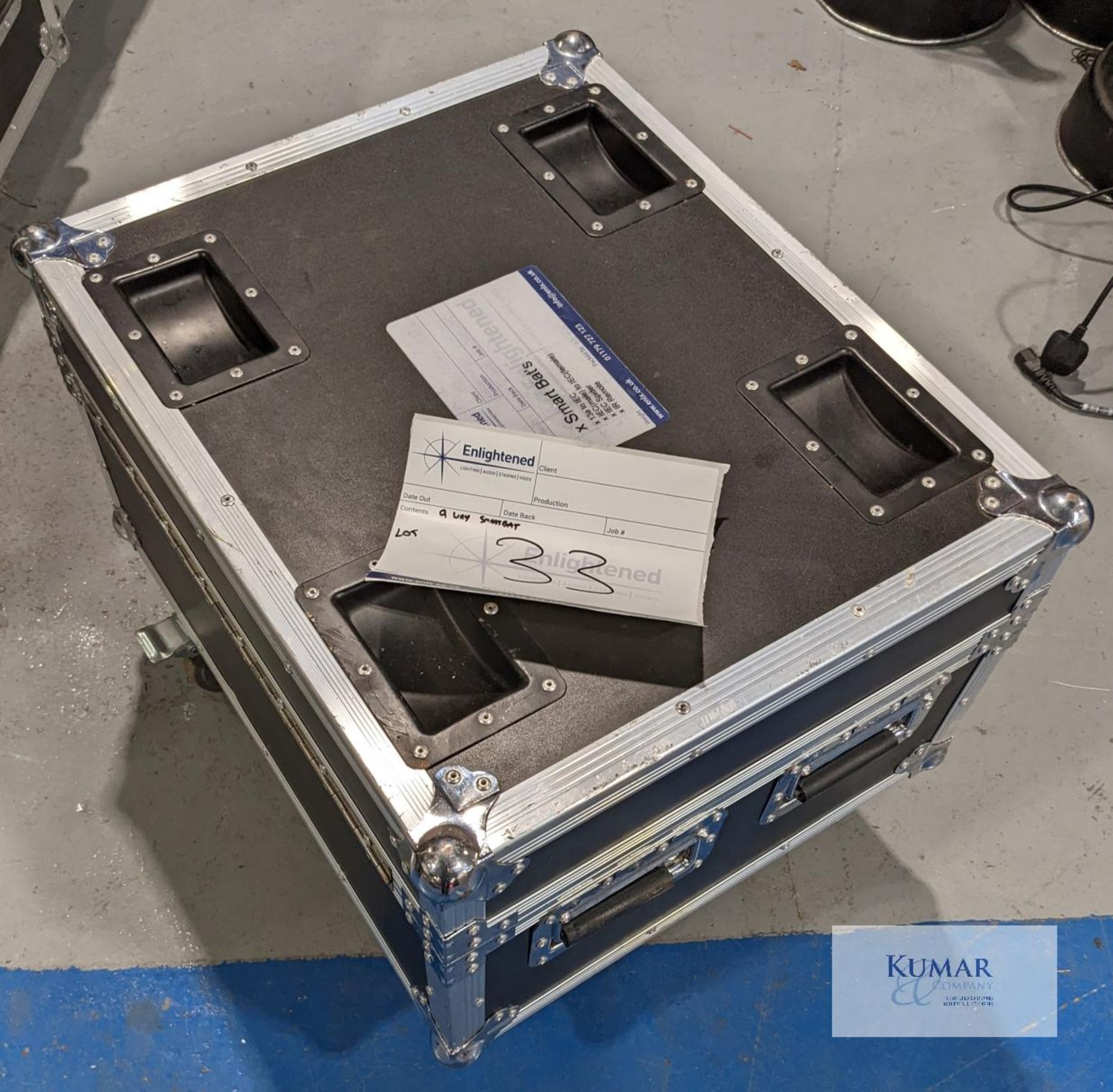 Smartbat flight case 9 wayCondition: Ex-hireflight case for Prolight Smarts, 9 way.Delivery - Image 3 of 5