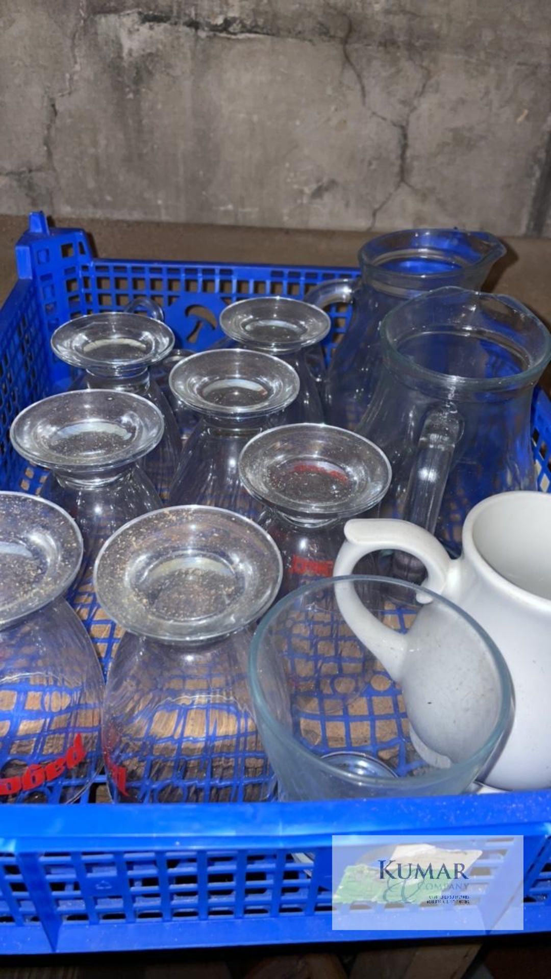 Job lot of mixed glasses Lots of variants like pint, tumblers, shot, wine and half pint Located - Image 19 of 19