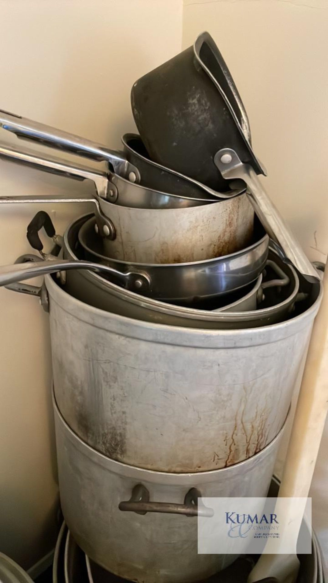 Various size cooking pot and pans - Image 7 of 7