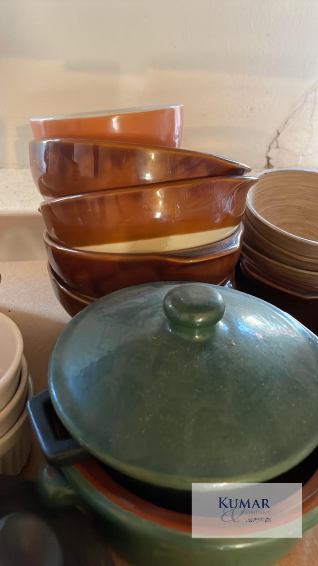 Job Lot of small pots/dishes, some with lids - Image 6 of 8