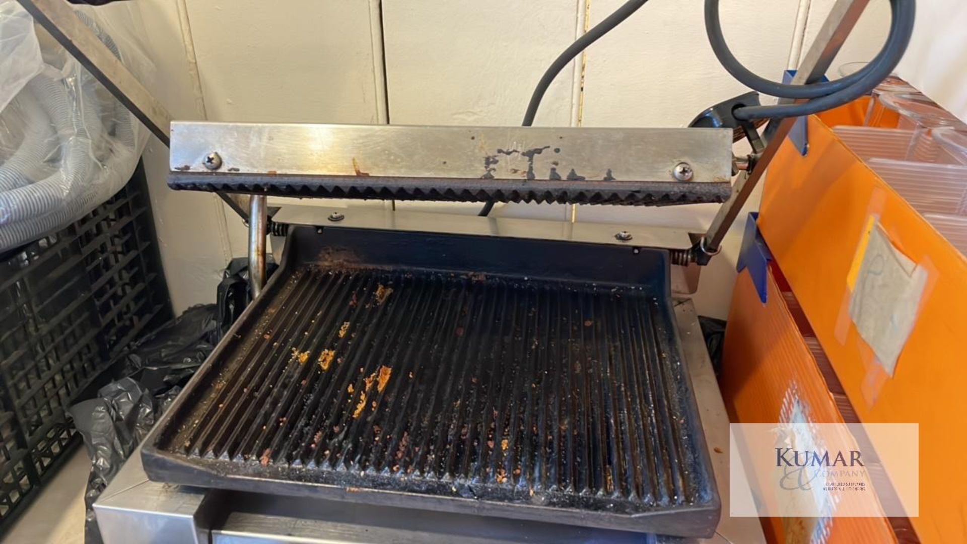 Small tostie/panini press - Image 2 of 2