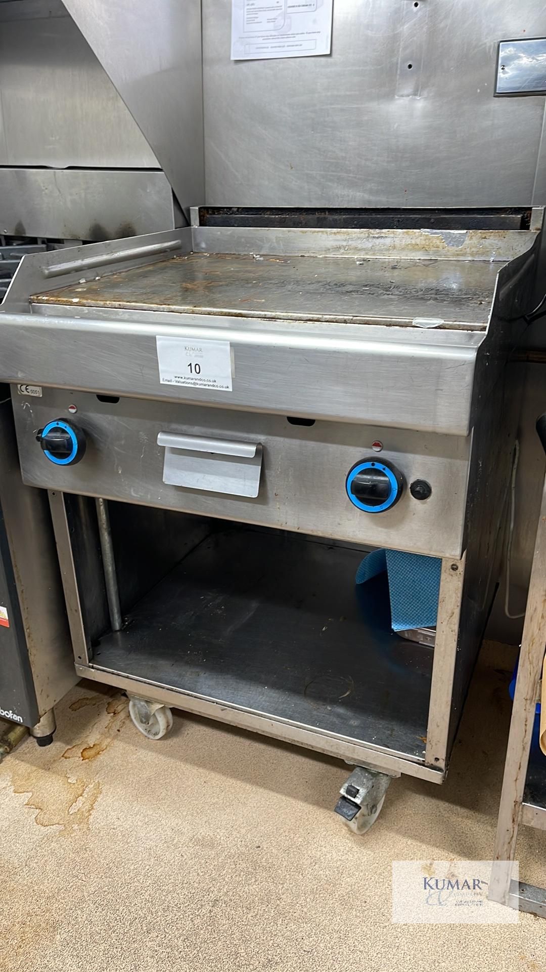 Make Unknown Stainless Steel Cook Top Griddle on Wheels - Believed to be purchased in 2019 - Image 2 of 5