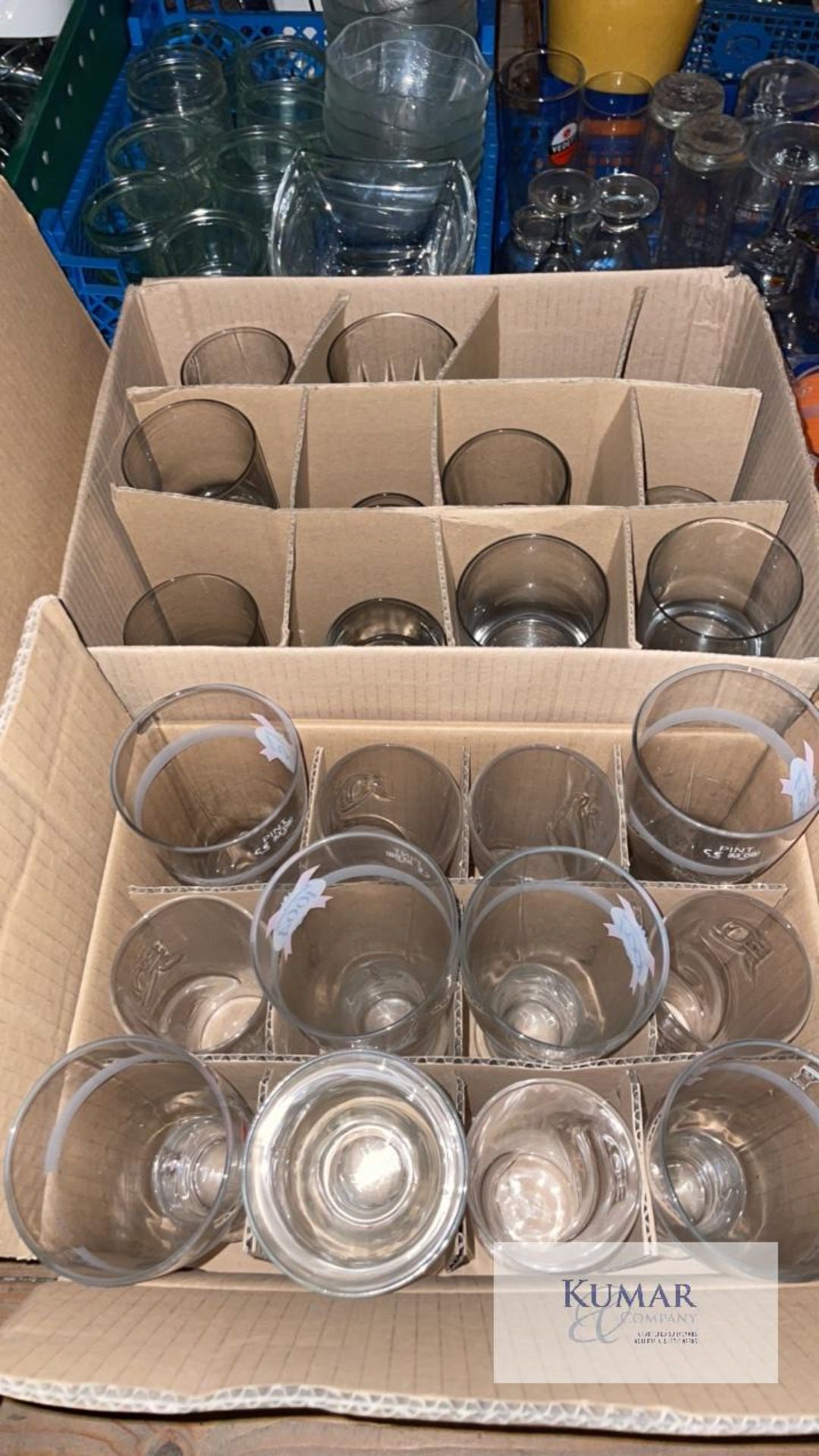 Job lot of mixed glasses Lots of variants like pint, tumblers, shot, wine and half pint Located - Image 2 of 19