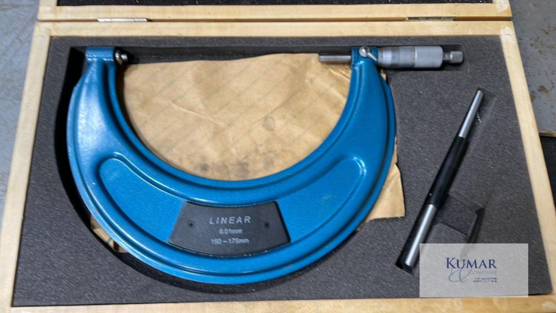 Metric micrometer set 0mm to 175mm consisting of 6 micrometers - Image 7 of 7