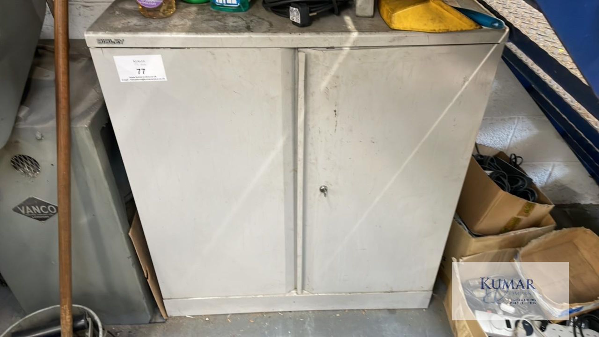 Storage cabinet 92cm wide x 35cm deep x 102cm high Does not include contents - Image 2 of 3