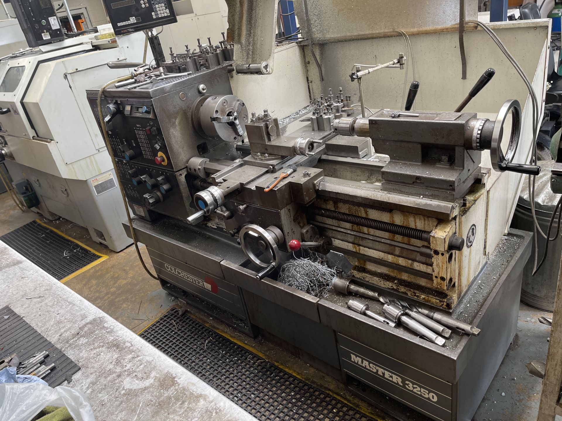 Colchester Mascot 3250 Gap Bed Centre Lathe with M - DRO 2 Axis Control Panel, Serial No.JA/ - Image 2 of 11