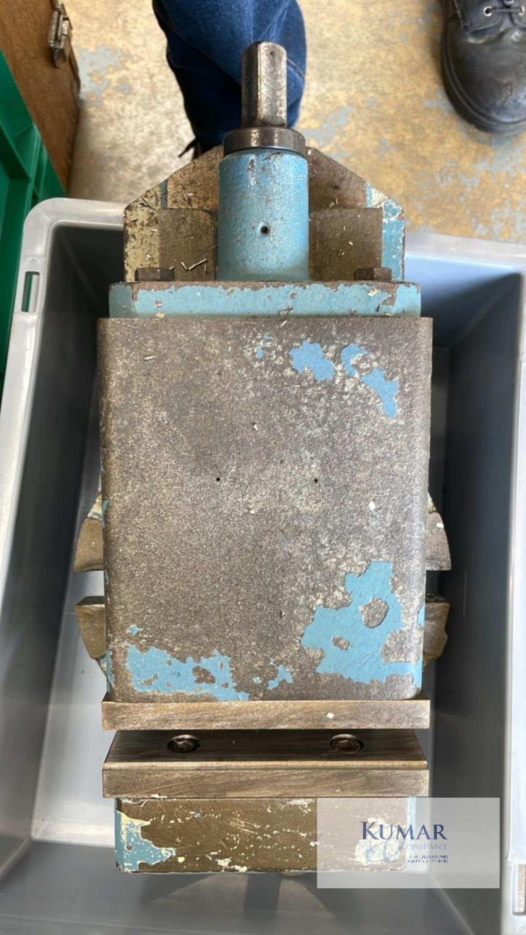 Machine vice 6” jaws x 8” clamping - Image 2 of 2