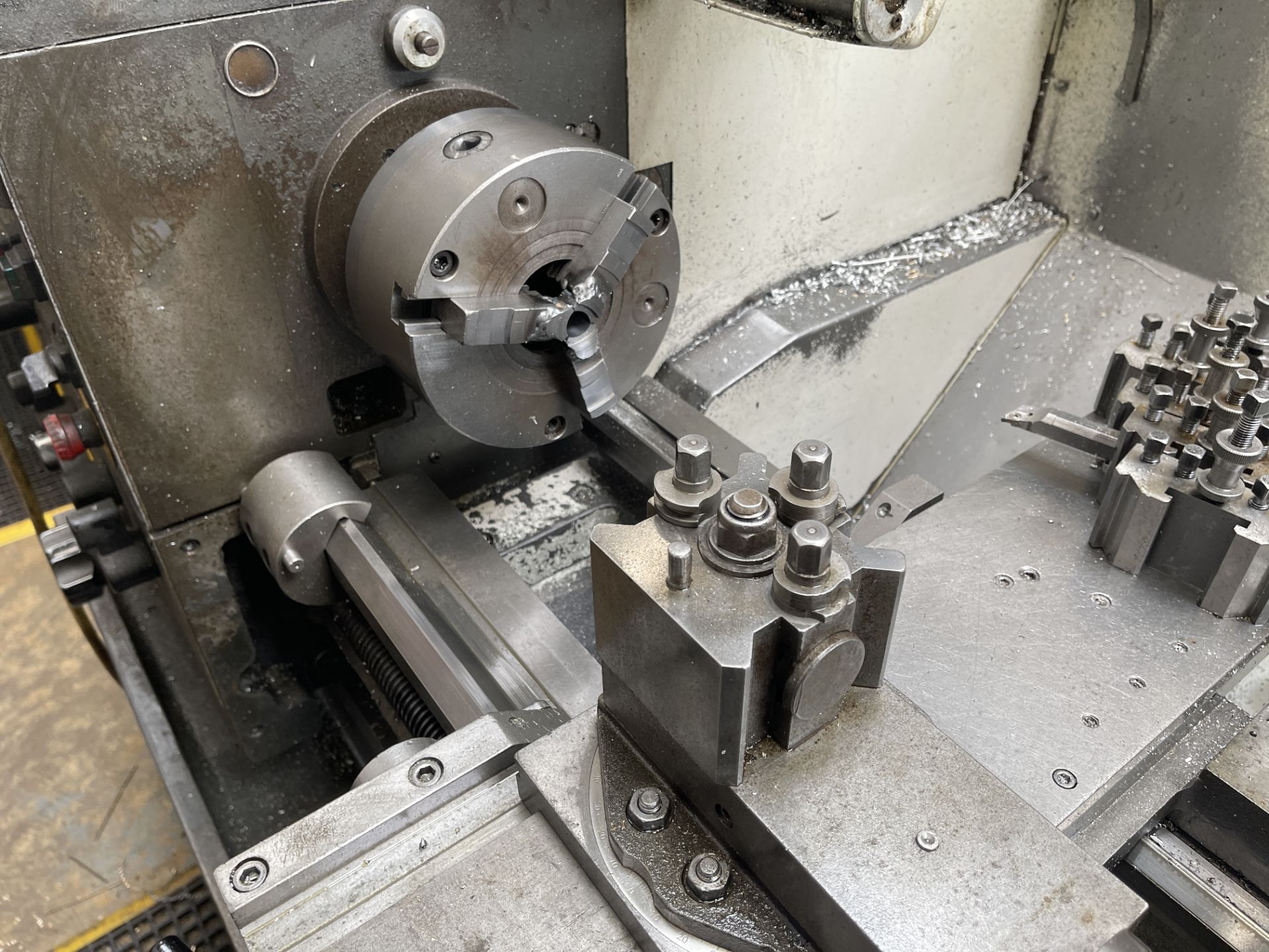 Colchester Mascot 3250 Gap Bed Centre Lathe with M - DRO 2 Axis Control Panel, Serial No.JA/ - Image 11 of 11