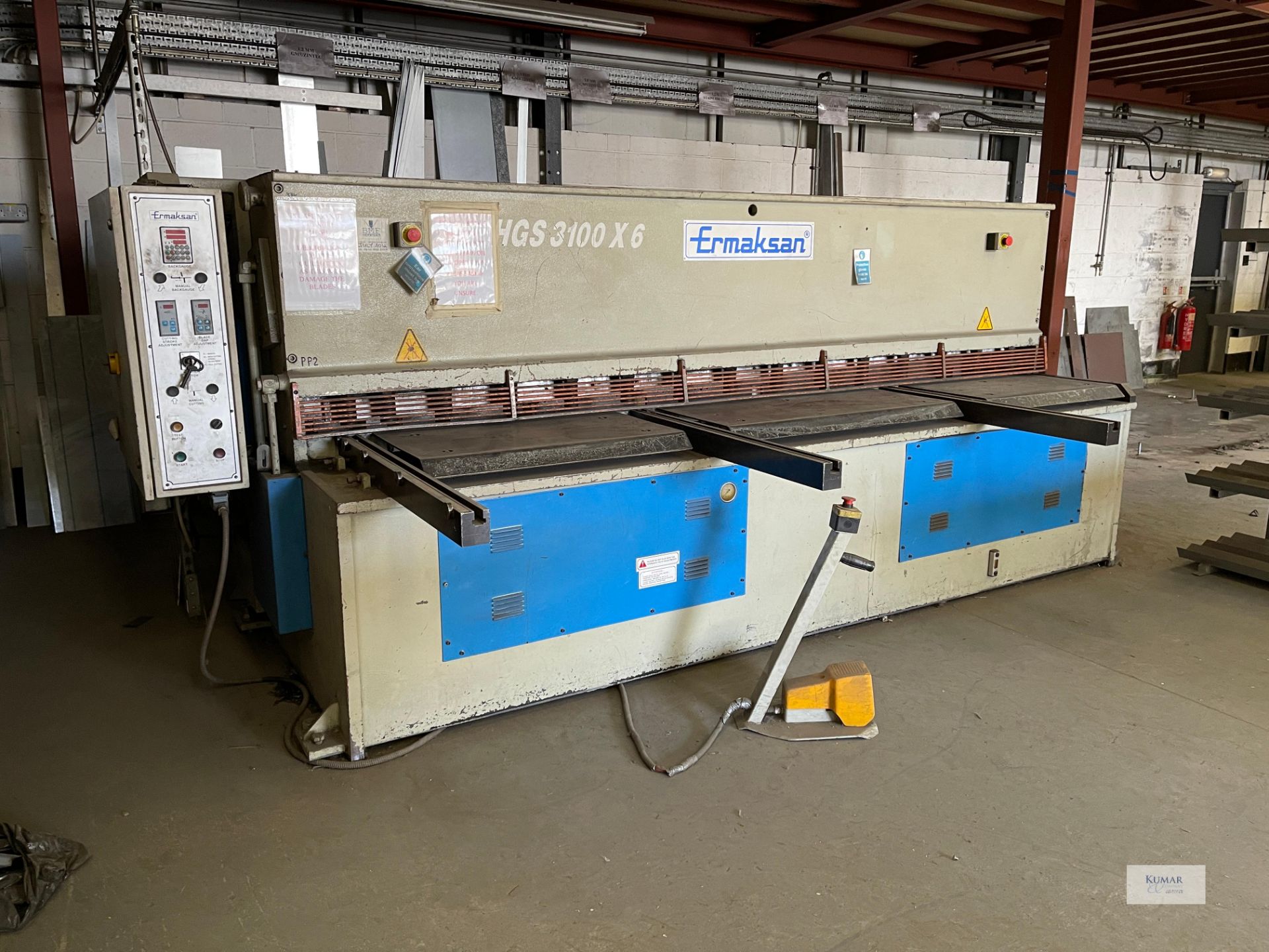 Ermaksan GuillotineHGS 3100X6, Capacity 6mm with Manual Back GaugeSerial No. G-825415V (2002) - Image 9 of 18