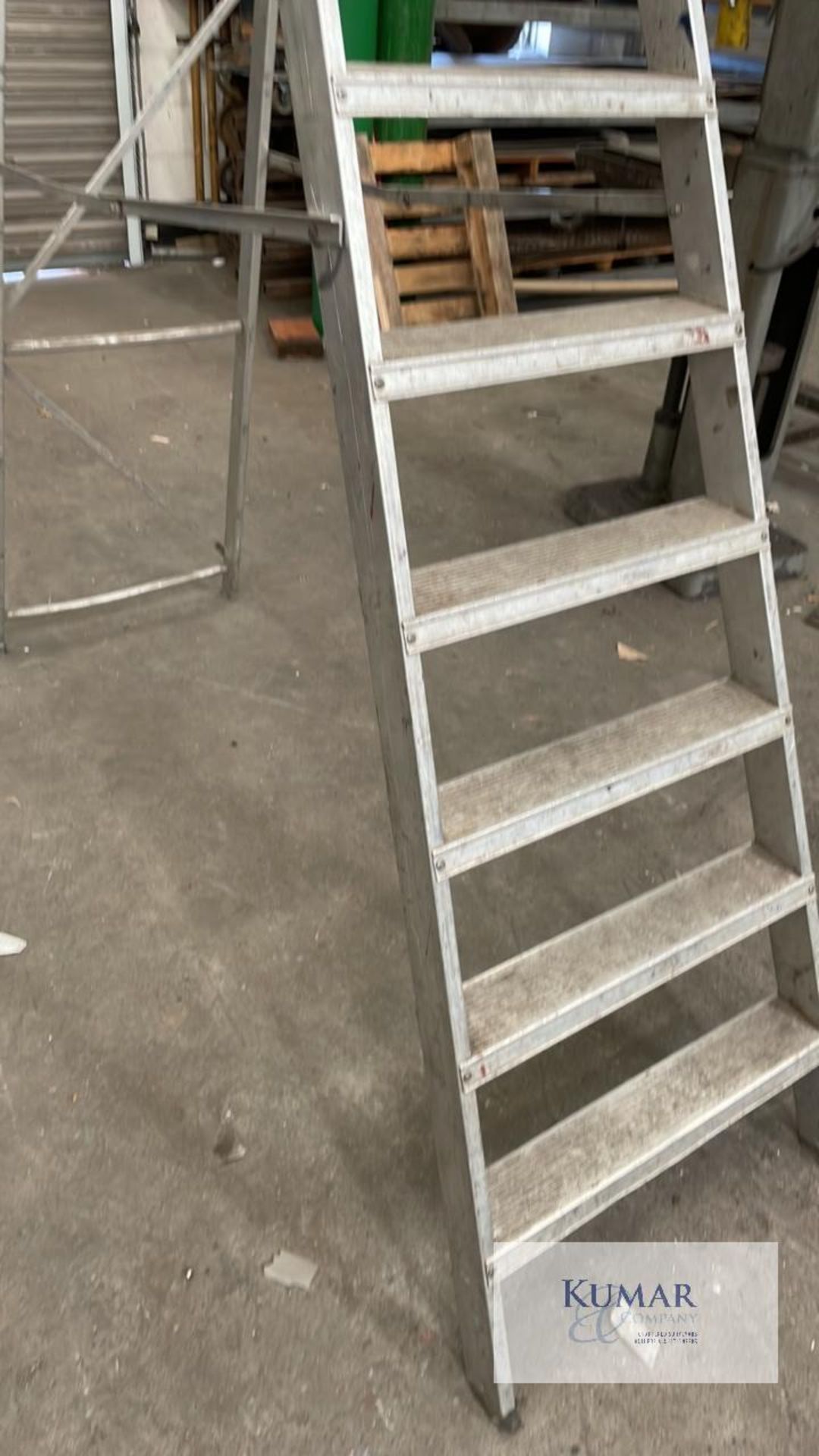 Large Aluminium Step Ladders Circa 10 foot Reach - Image 2 of 4