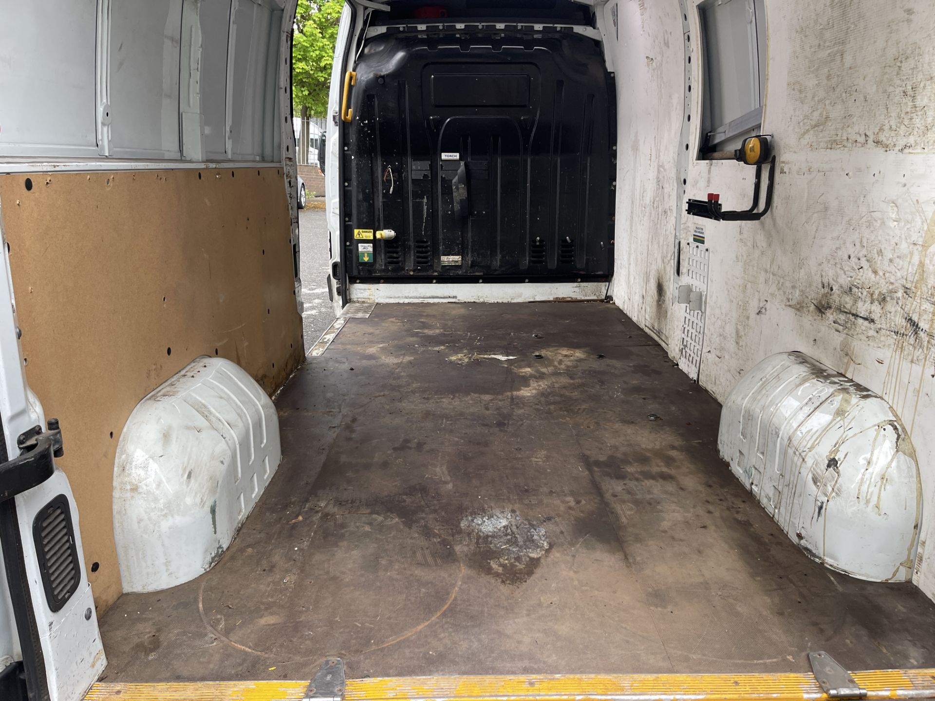 Renault Master LM35 Business DCI Diesel Panel Van - Image 49 of 54