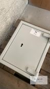 Lockable box No lock 370mm wide x 470mm tall x 160mm deep